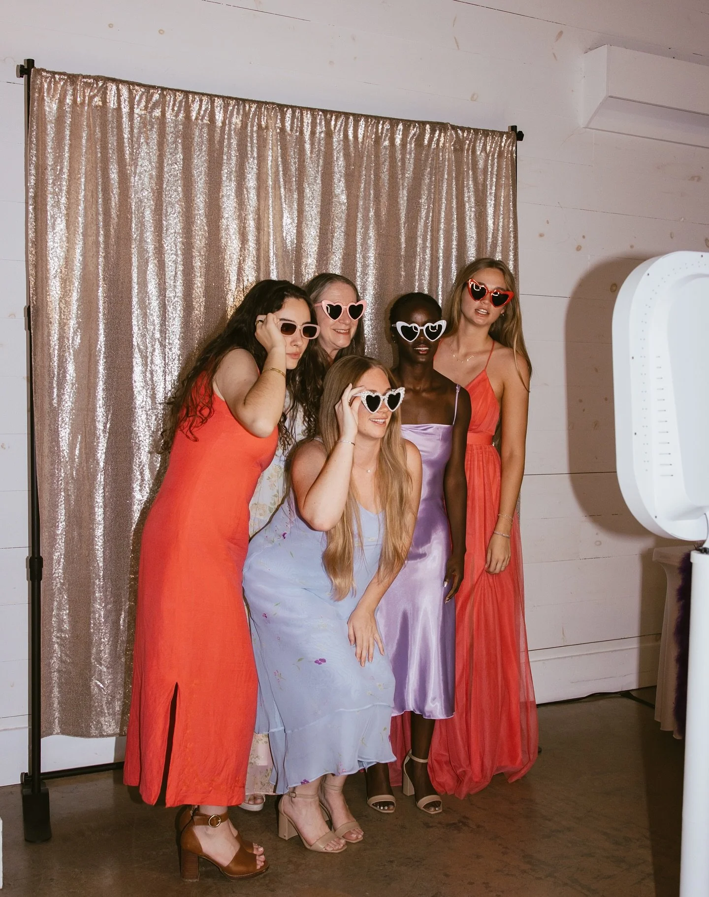You&rsquo;ll never regret adding on a photo booth to your next event! Let&rsquo;s chat about rentals! 🎉
.
.
.
 #partytime #partyinspo #eventplanner #eventplanningtips #photobooth #wedding #party #event #photographer #photography #dj #weddingdj
