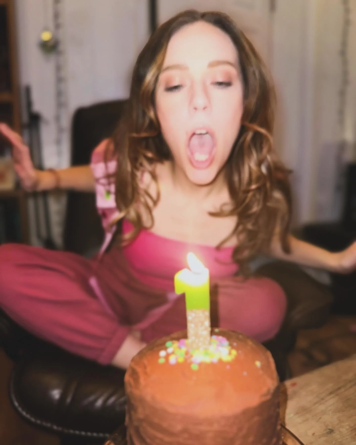 33 is the 1!!!!!!! πππΊπ»
π
π
π
How lucky I am to see another year! Just thankful for the journey and the ability to recognize the changes and growth I’ve experienced through it. It is a true gift to be able to catalog a life lived, to be