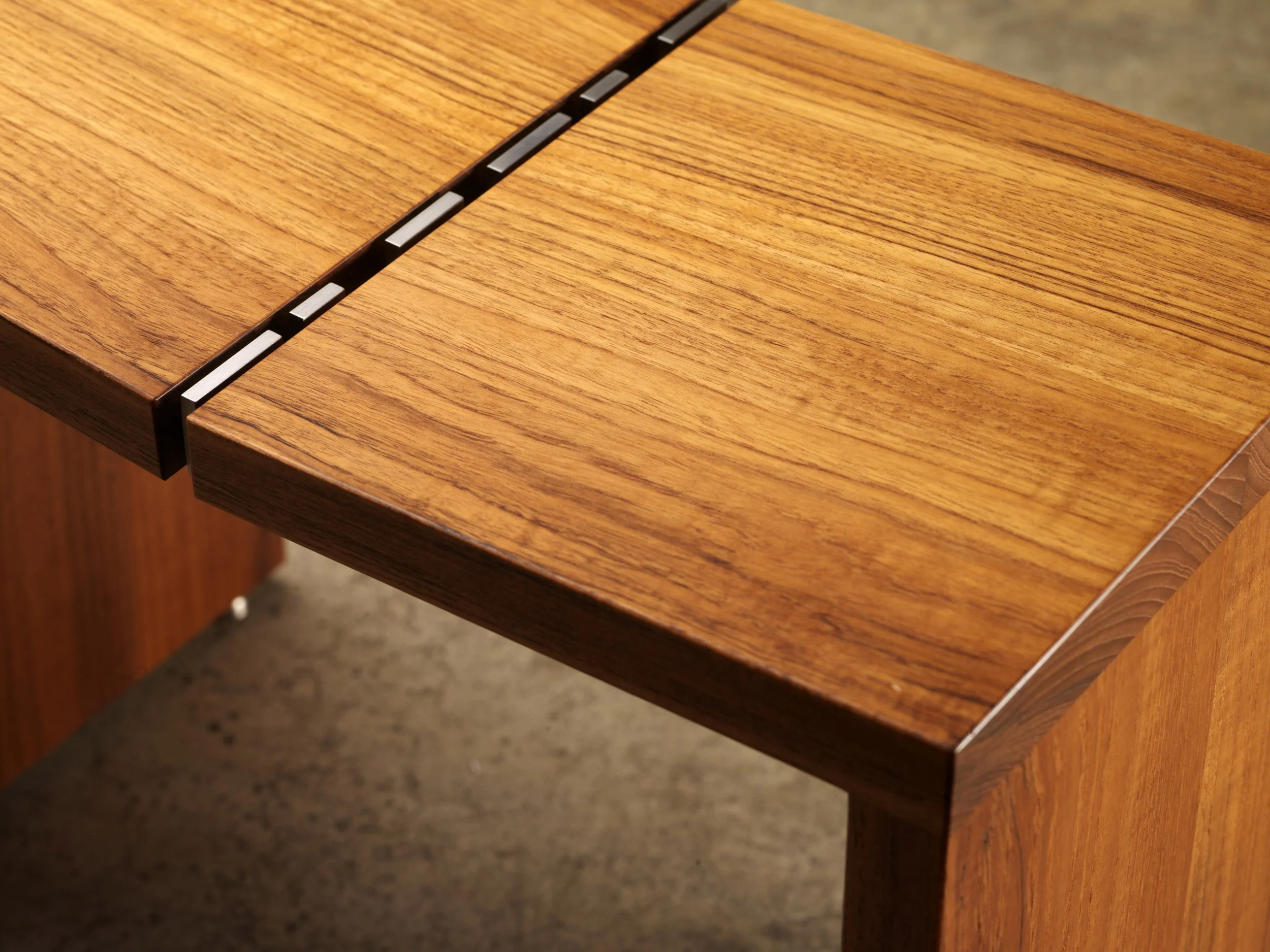 stool barry detail.jpg