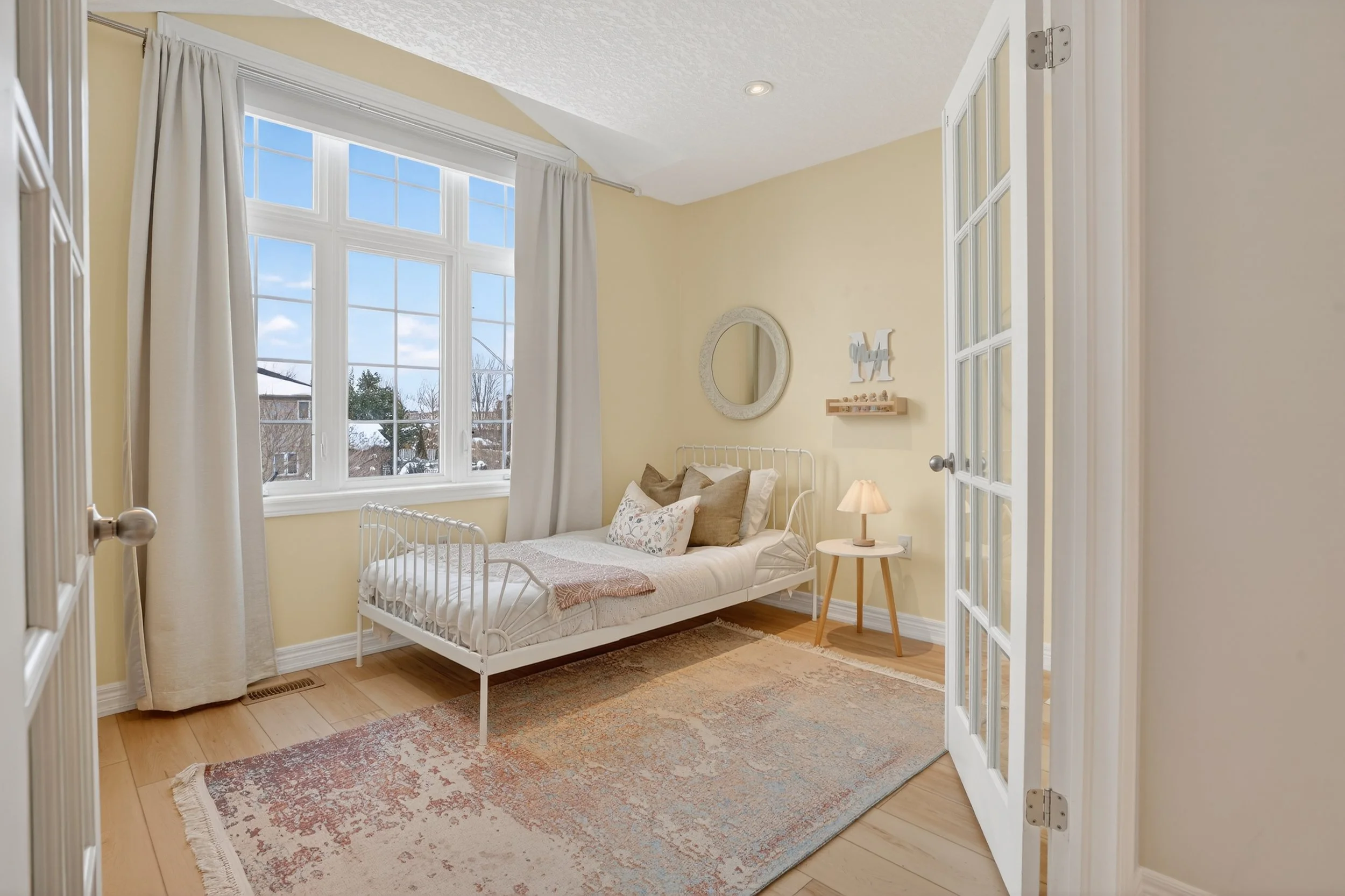 614 Rock Point Crescent Waterloo 28.jpg