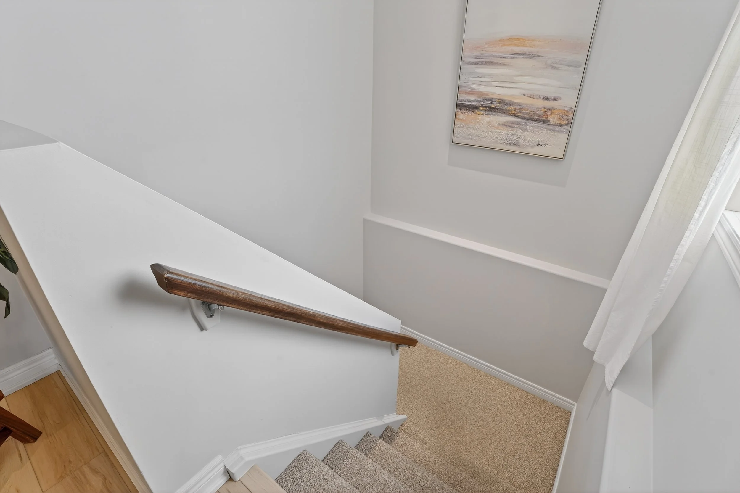 614 Rock Point Crescent Waterloo 25.jpg