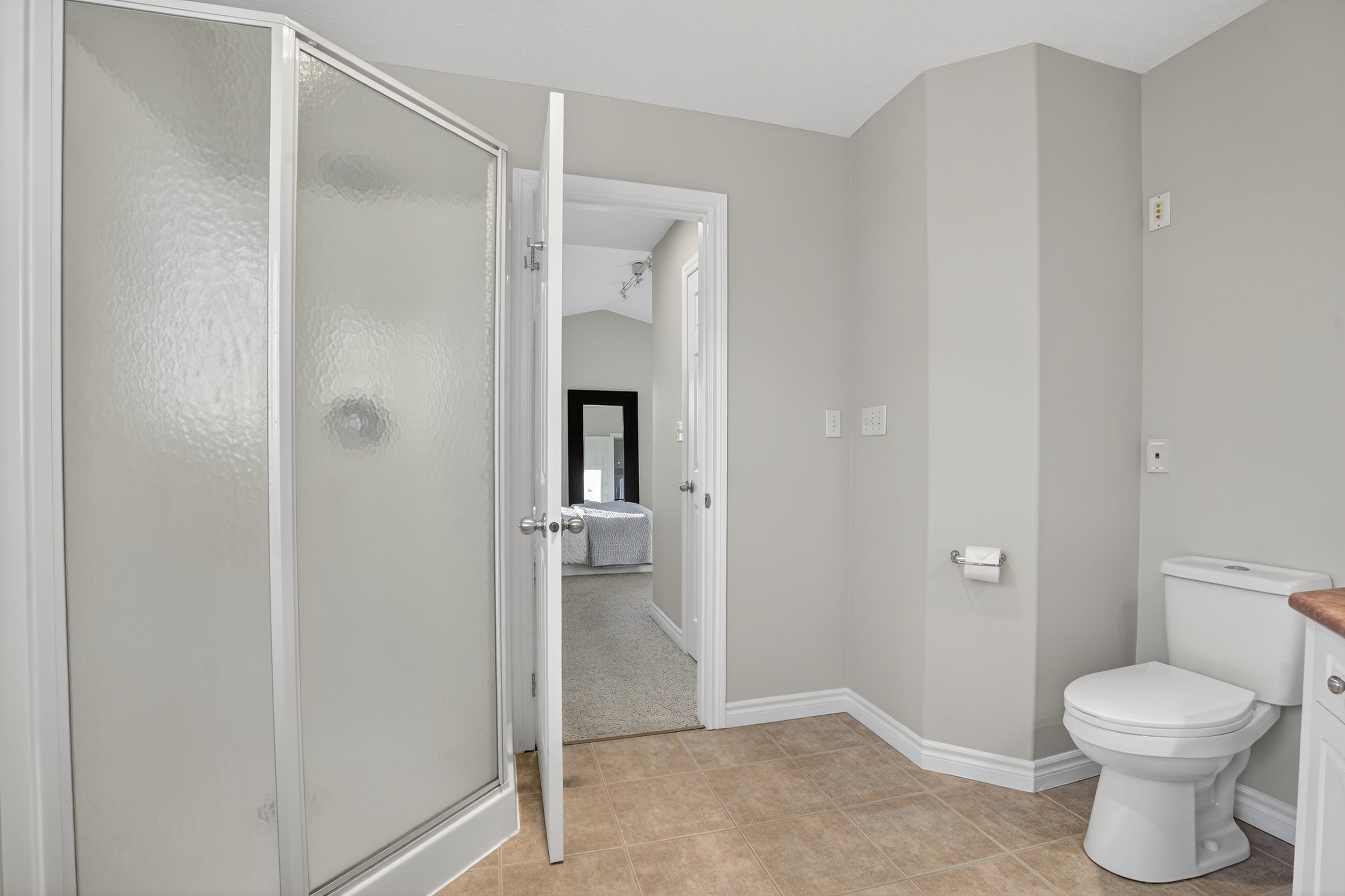 559 Chesapeake Dr Waterloo 47.jpg