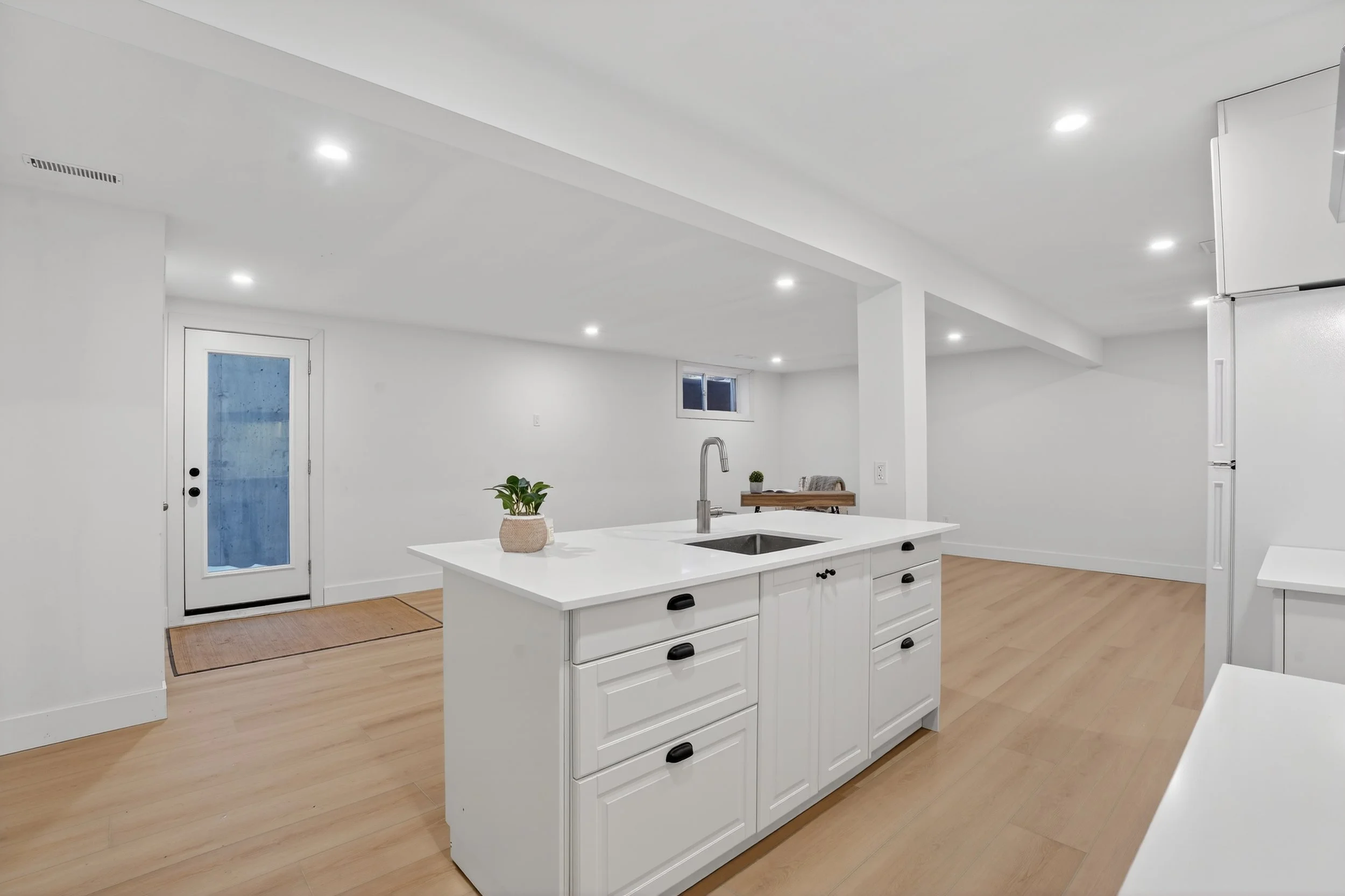 614 Rock Point Crescent Waterloo 60.jpg