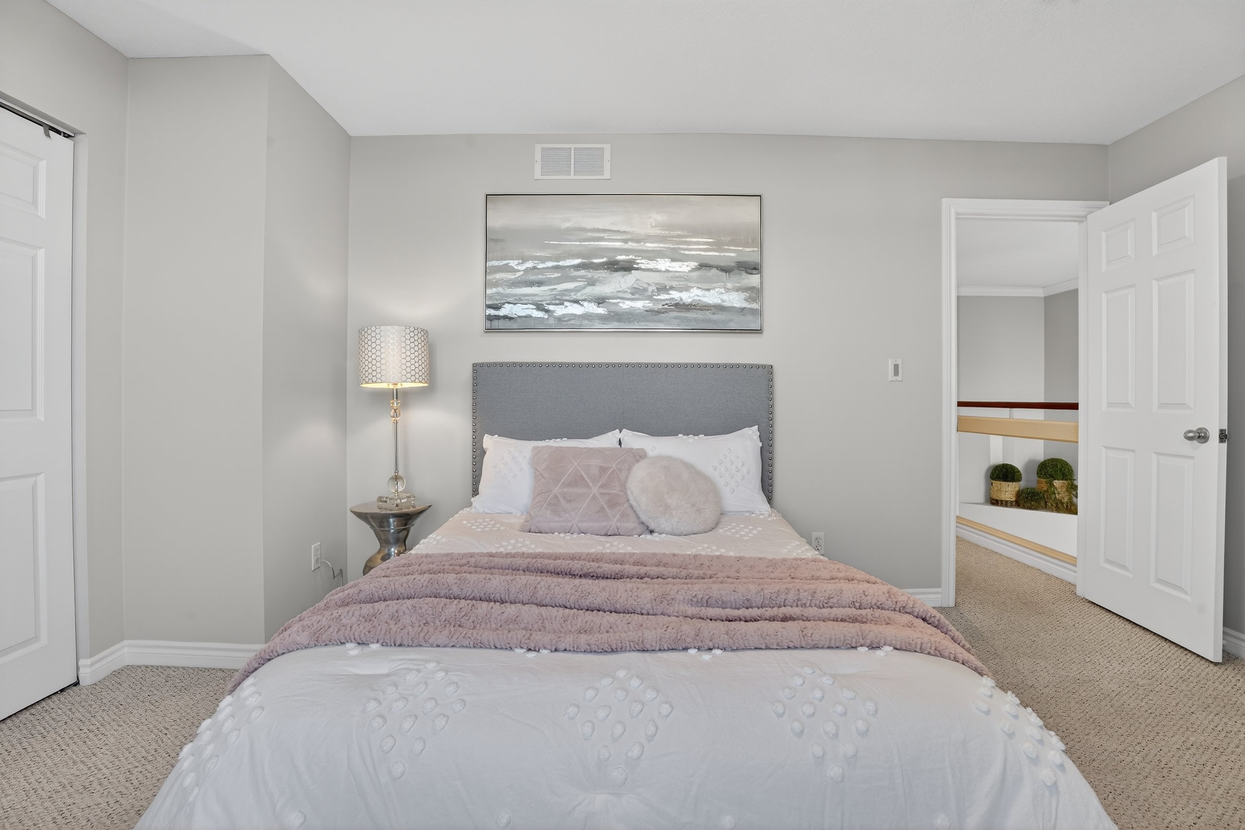 559 Chesapeake Dr Waterloo 51.jpg