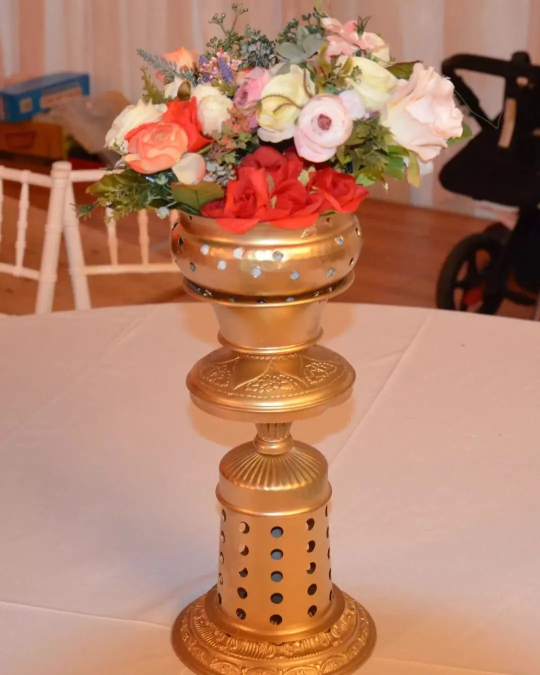 Mandap @Prasadchristina & Devansh Sharma
.
@TMEvents_ was tasked with creating a culturally inspired mandap. They understood that the customer wanted a royal and grandeur to feel in the atmosphere. @TMEvents_ combined the color combinations of ea