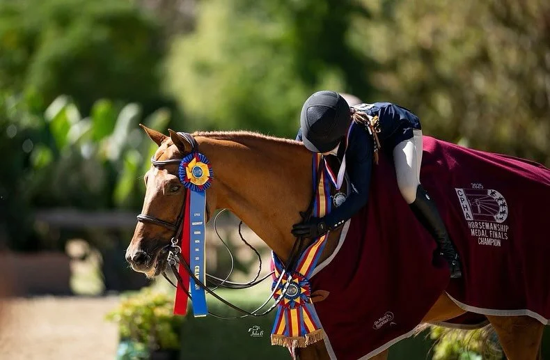 Liana Cheng and Edelster VDP are the Champions of the CPHA Horsemanship Medal Final 🏆 They laid down a stunning round to clench the win! Congratulations and we could not be more proud! ❤️