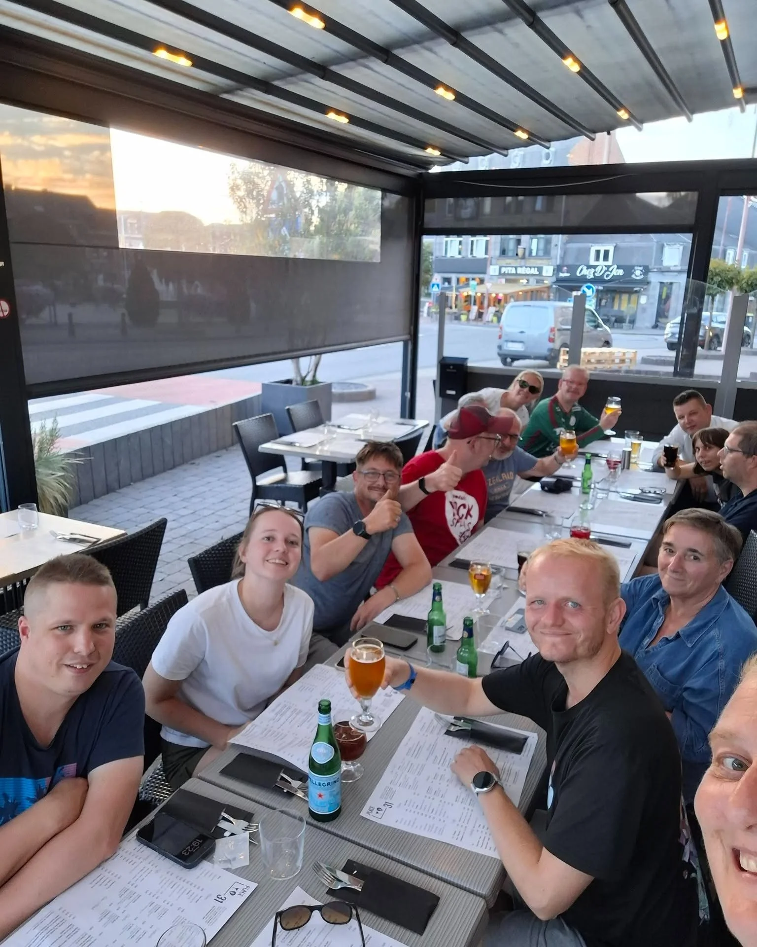 𝐆𝐫𝐨𝐞𝐭𝐣𝐞𝐬 𝐯𝐚𝐧𝐮𝐢𝐭 𝐁𝐨𝐮𝐢𝐥𝐥𝐨𝐧!🤗

Onze cli&euml;nten zijn momenteel op uitstap in het prachtige Bouillon! 😍 
Een uitstap vol avontuur, machtige momenten en vooral veel nieuwe herinneringen maken samen! ☀️

We wensen hen nog heel vee