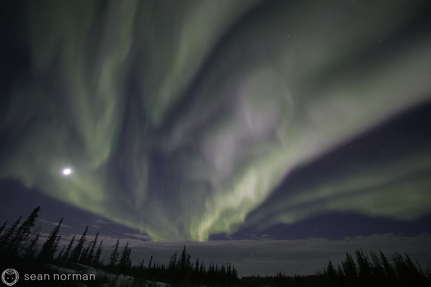 Yellowknife Aurora Tour - Northern Lights Canada - 32.jpg