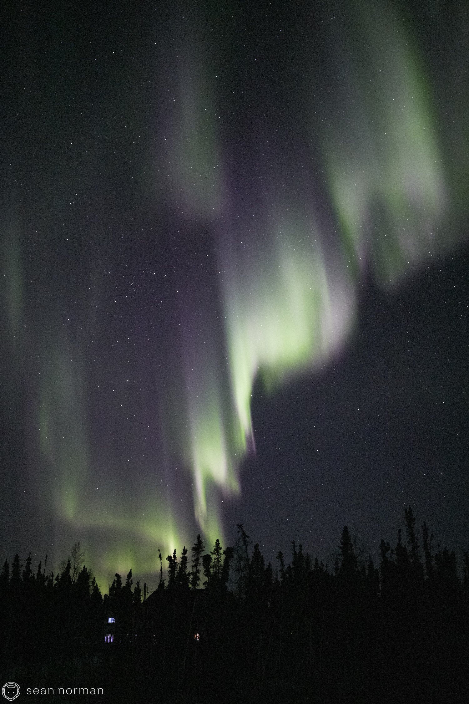 Yellowknife Aurora Tour - Northern Lights Canada - 08.jpg