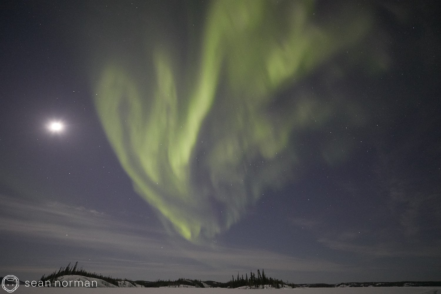 Yellowknife Aurora Tour Guide - Northern Light Photography - Aurora Chaser - 05.jpg