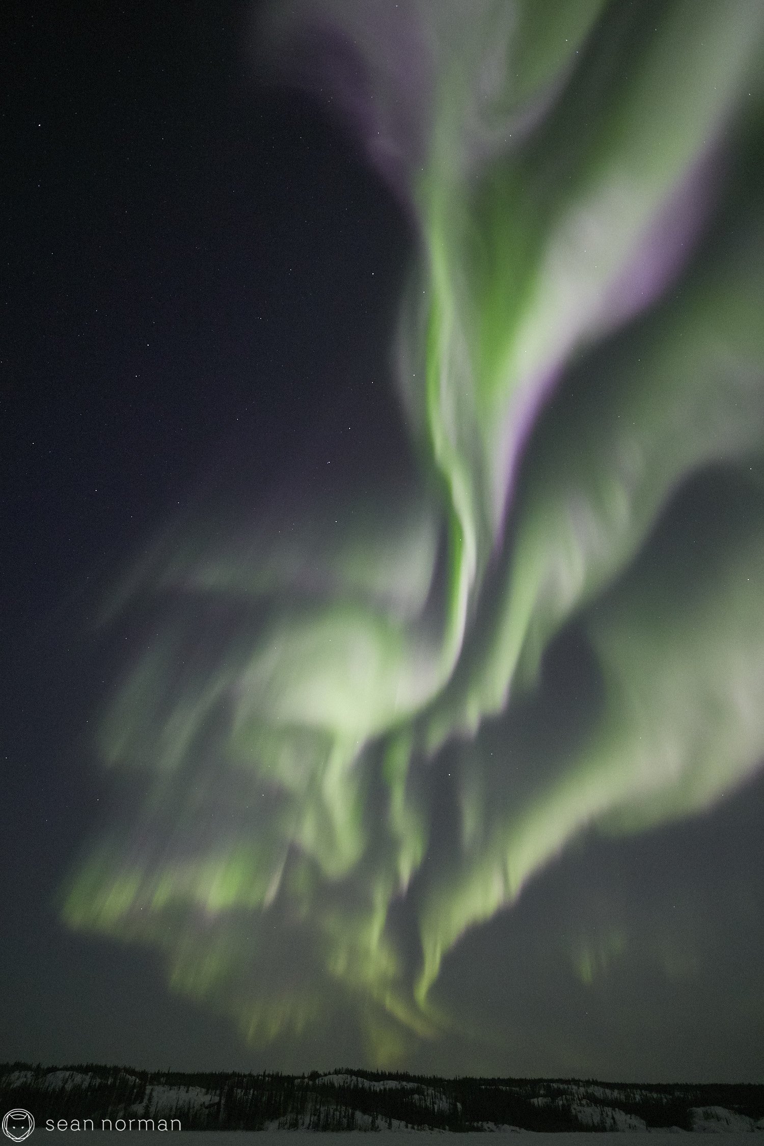 Yellowknife Aurora Tour Guide - Northern Light Photography - Aurora Chaser - 12.jpg