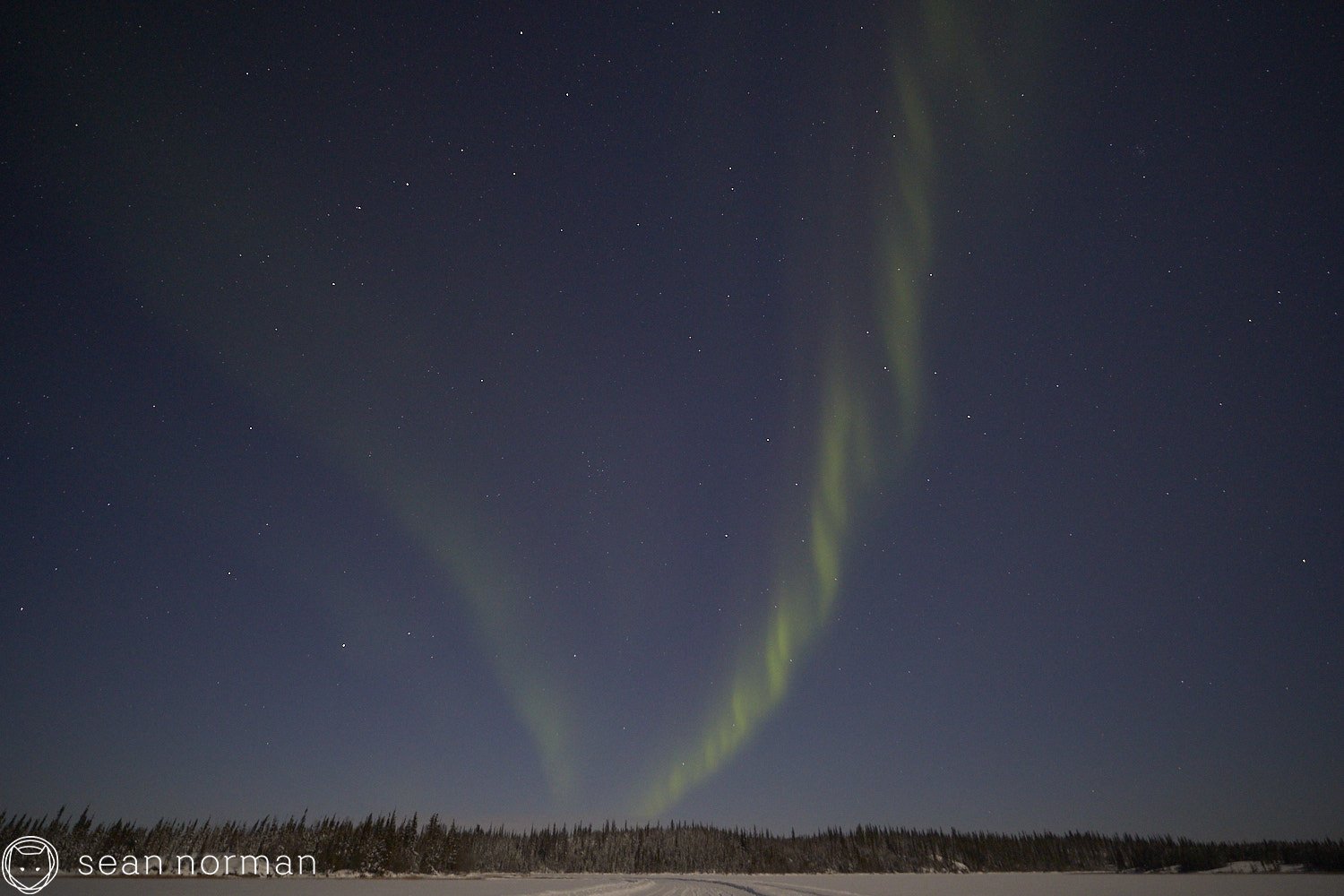 Yellowknife Aurora Guide - Northern Lights Chasing Tour Canada - 03.jpg