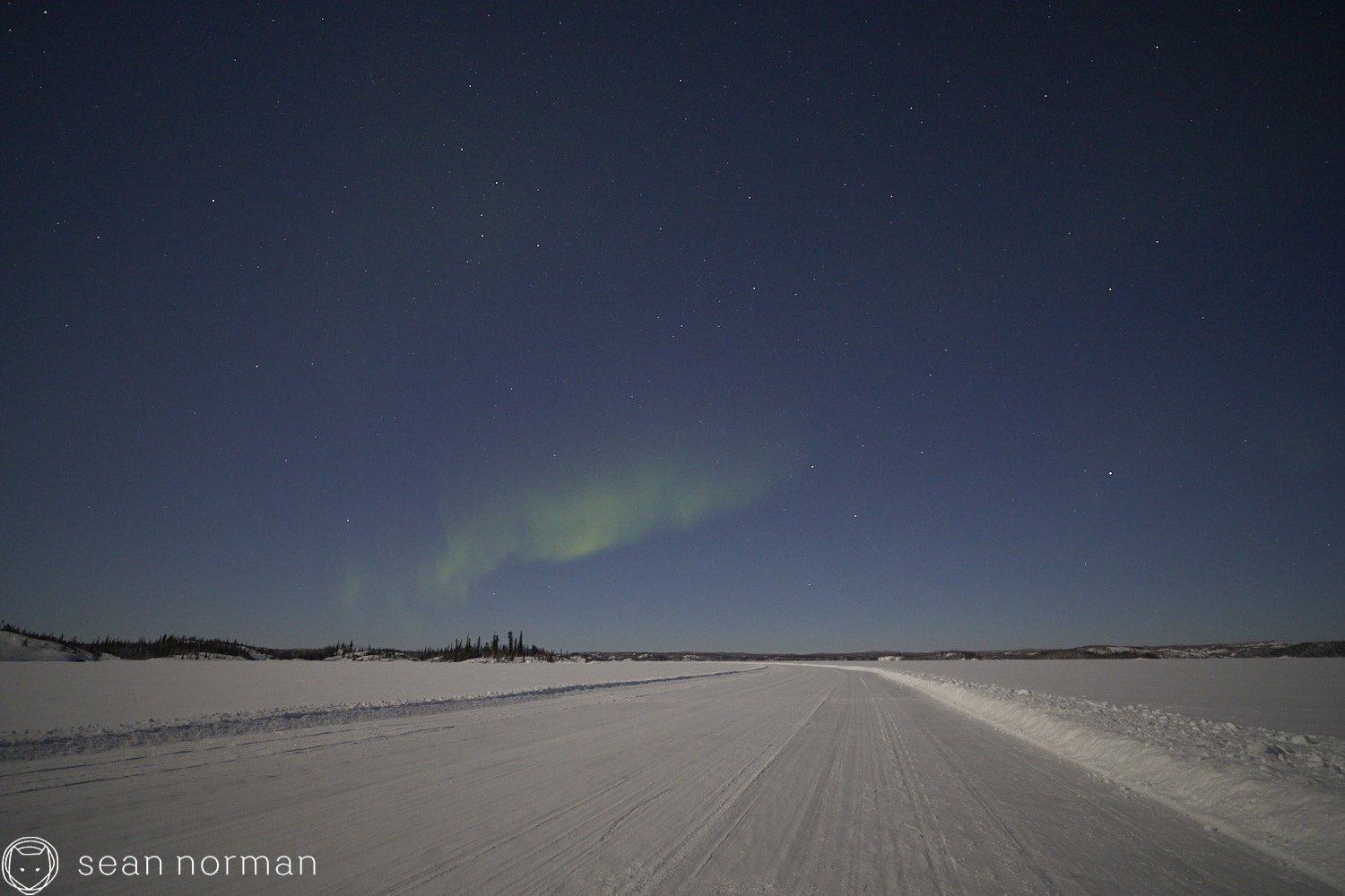 Yellowknife Aurora Tour - Northern Lights Canada - Sean Norman Guide - 3.jpg