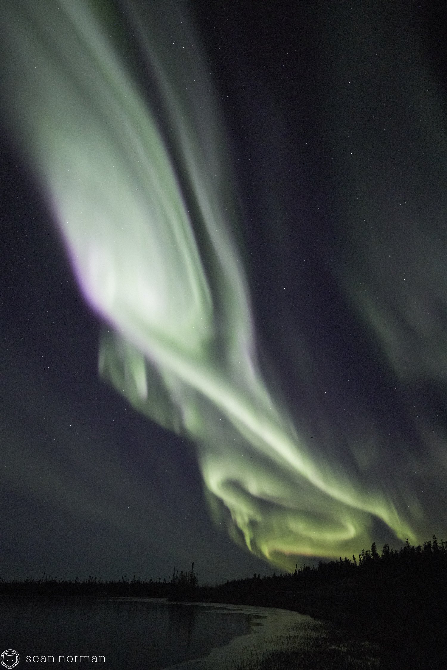 Yellowknife Aurora Tour - Canada Northern Lights Guide Photographer - 4.jpg