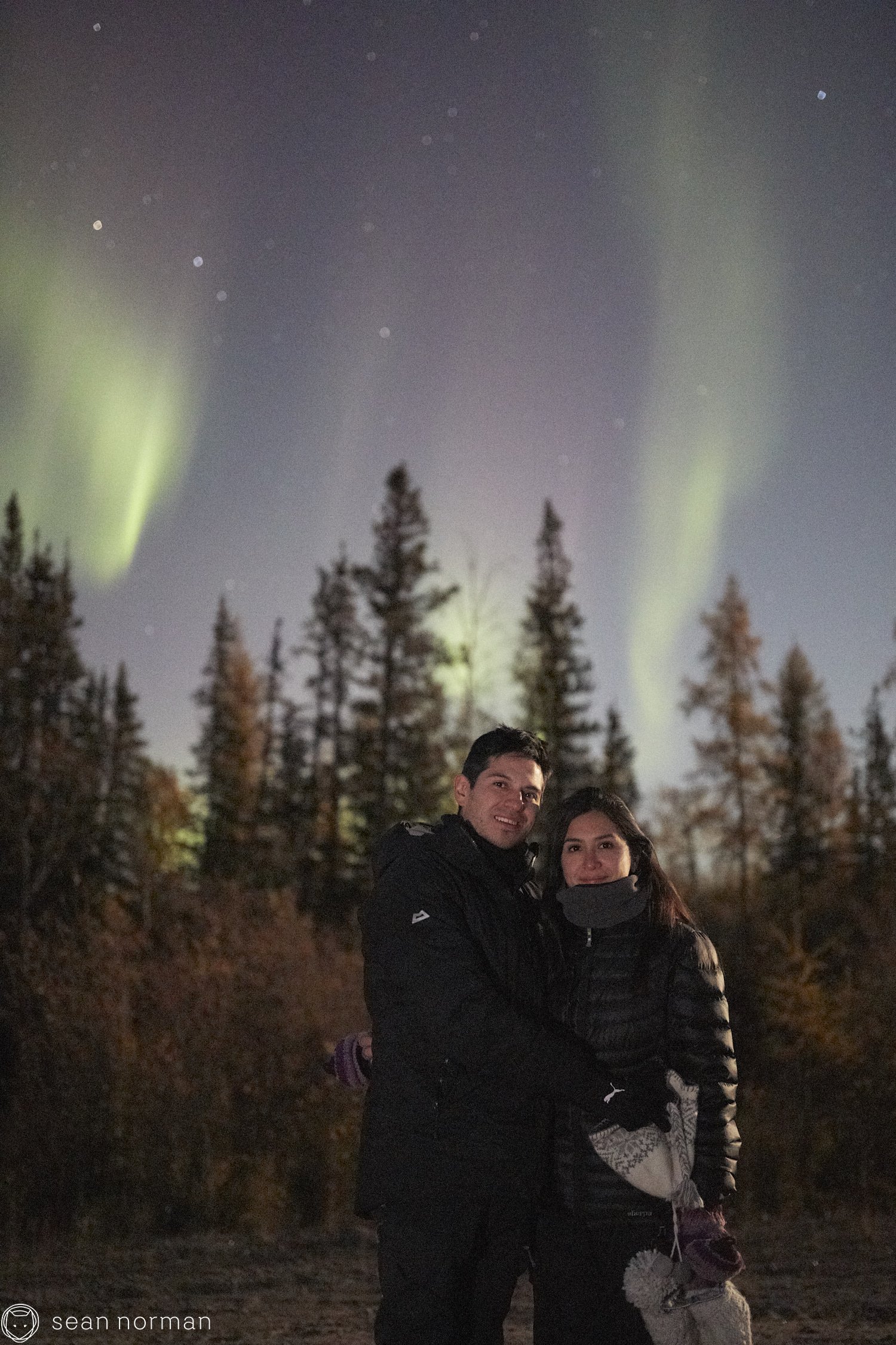 Yellowknife Aurora Tour - Canada Northern Lights Guide Photographer -.jpg