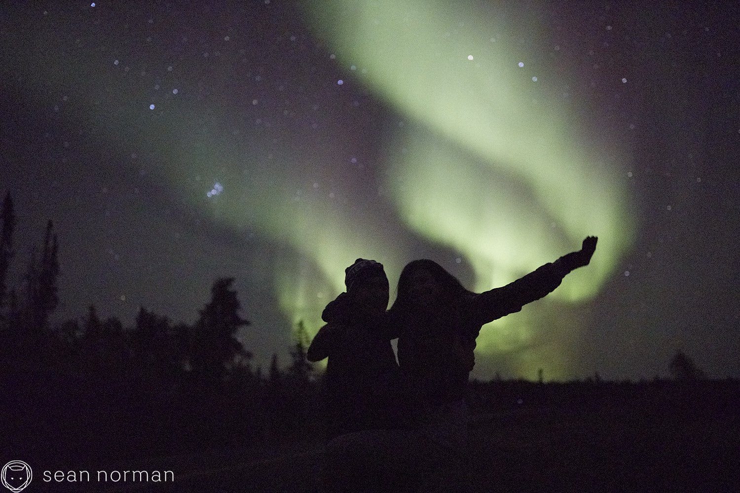 Yellowknife Canada Aurora Tour - Aurora Chasing - 03.jpg