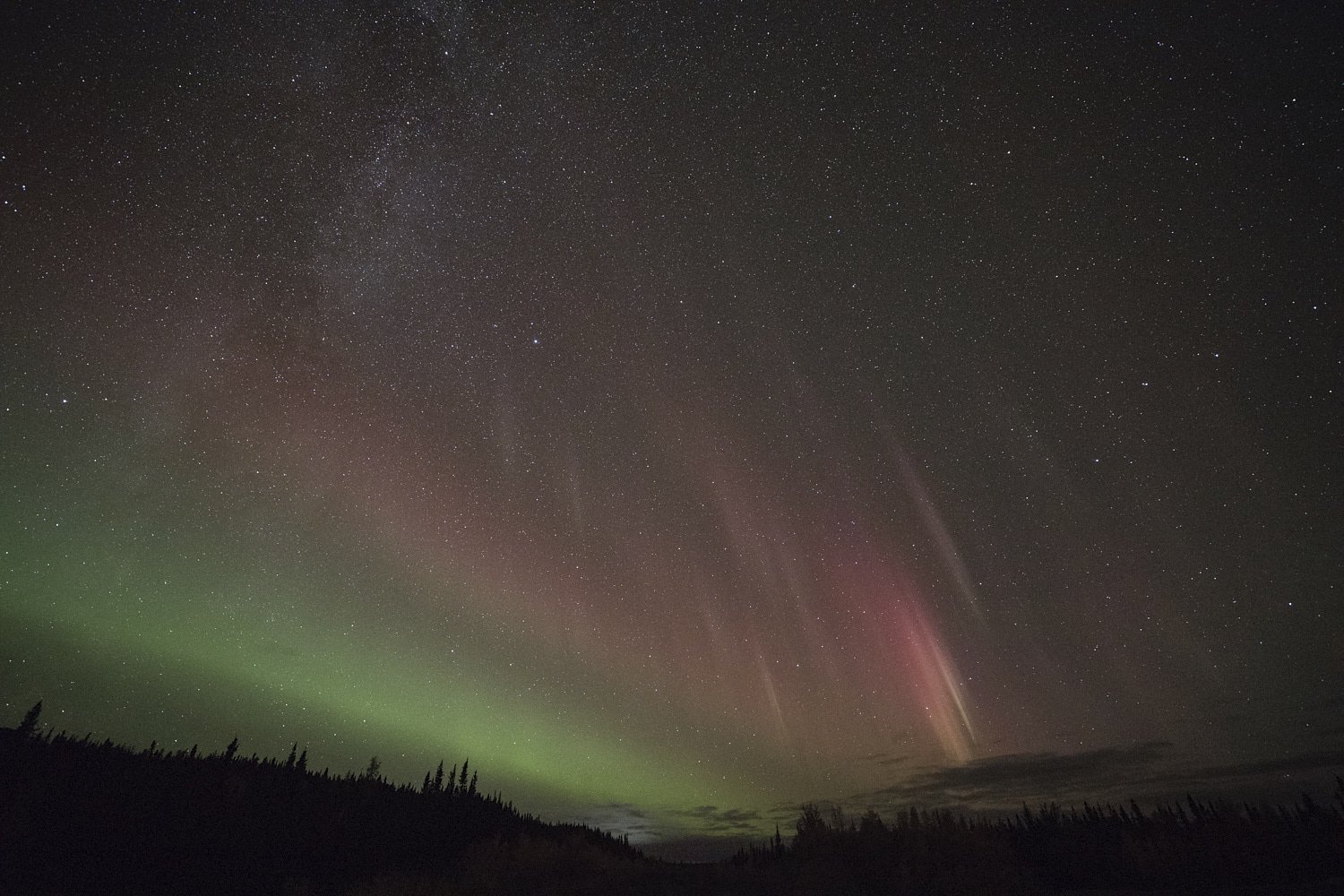 Best Northern Lights Photos of 2017 - 2018 Season - Yellowknife Canada - 11.jpg