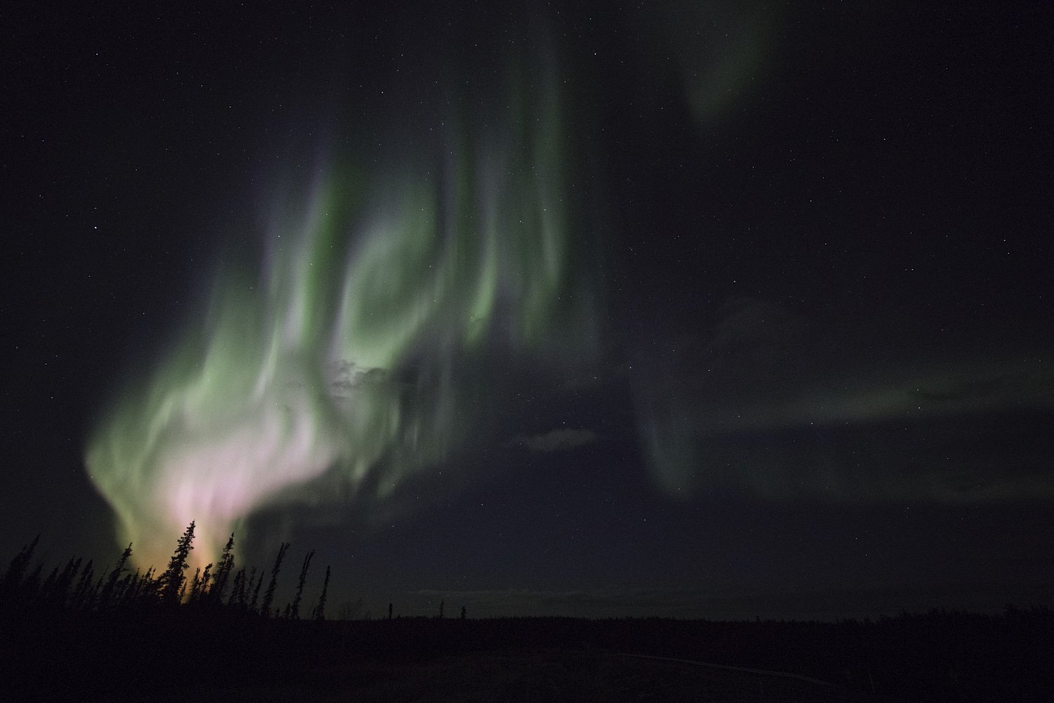 Best Northern Lights Photos of 2017 - 2018 Season - Yellowknife Canada - 13.jpg