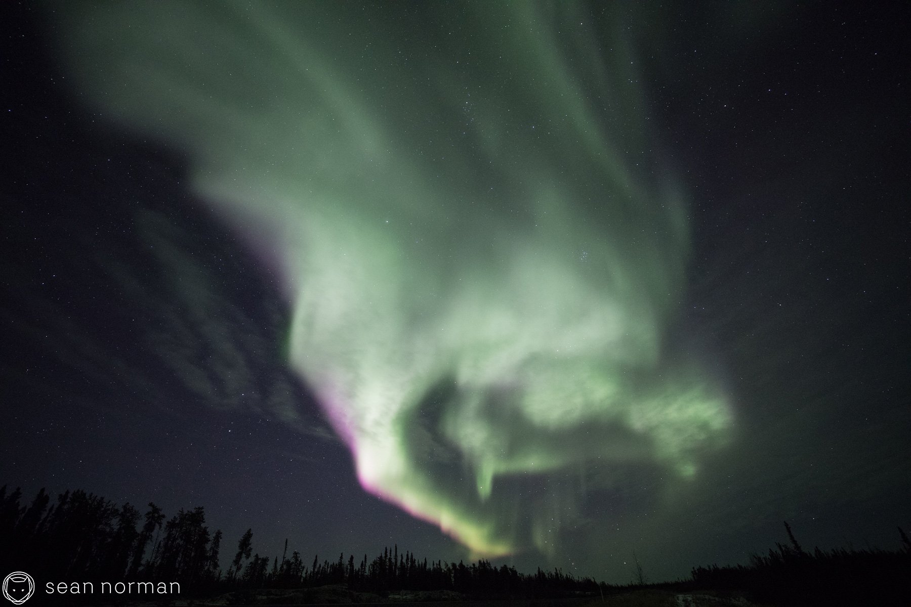 Northern Lights Photography Tour - Yellowknife Canada - 4.jpg