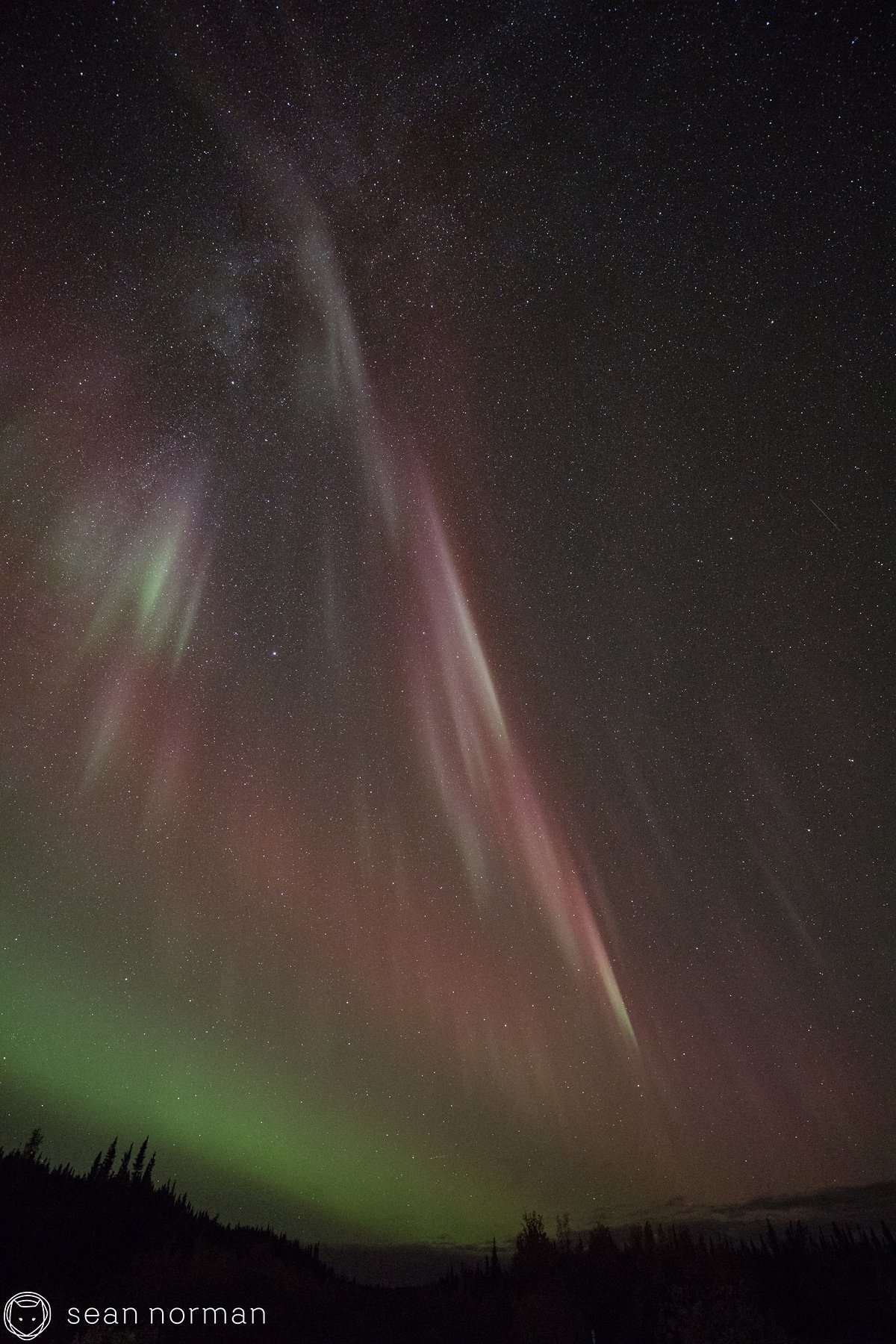 Yellowknife Aurora Guide - Sean Norman Northern Lights Blog - 2.jpg