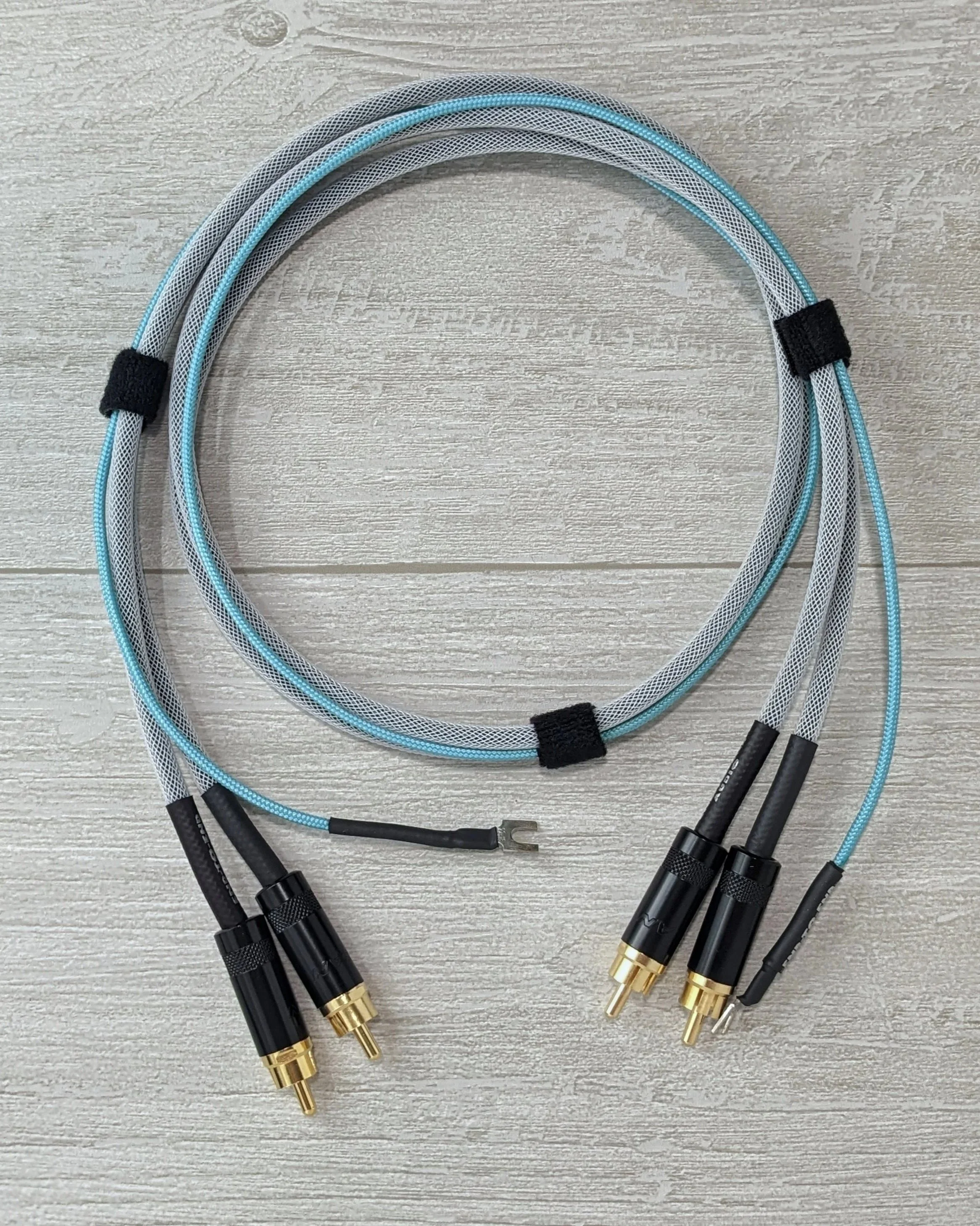 Turntable+Set+White+Teal.jpg
