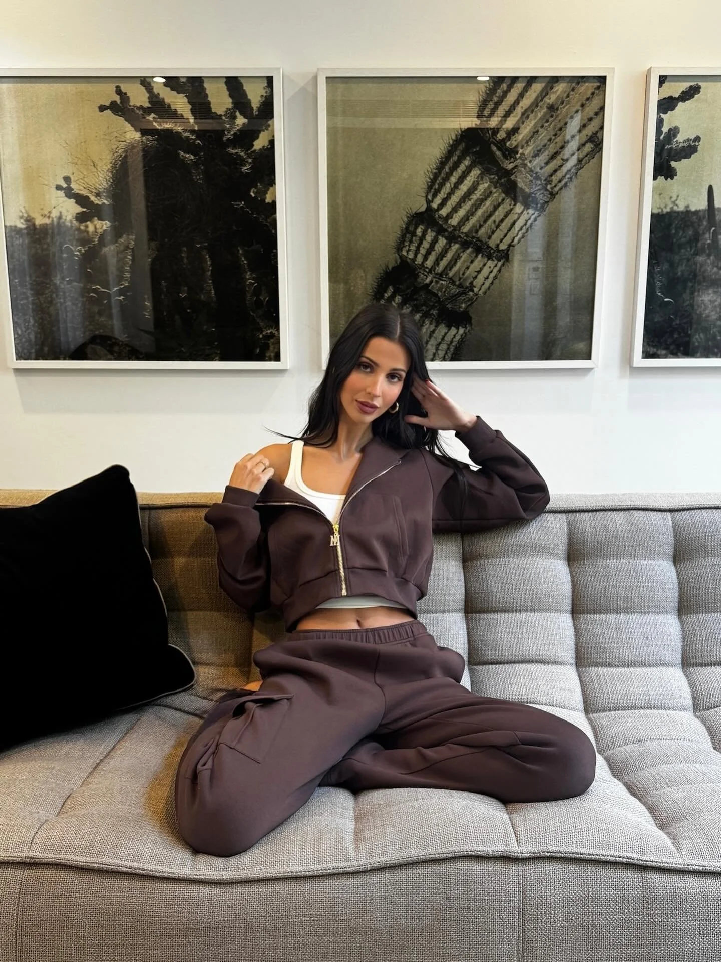 Espresso mornings in Studio Plush ☕️