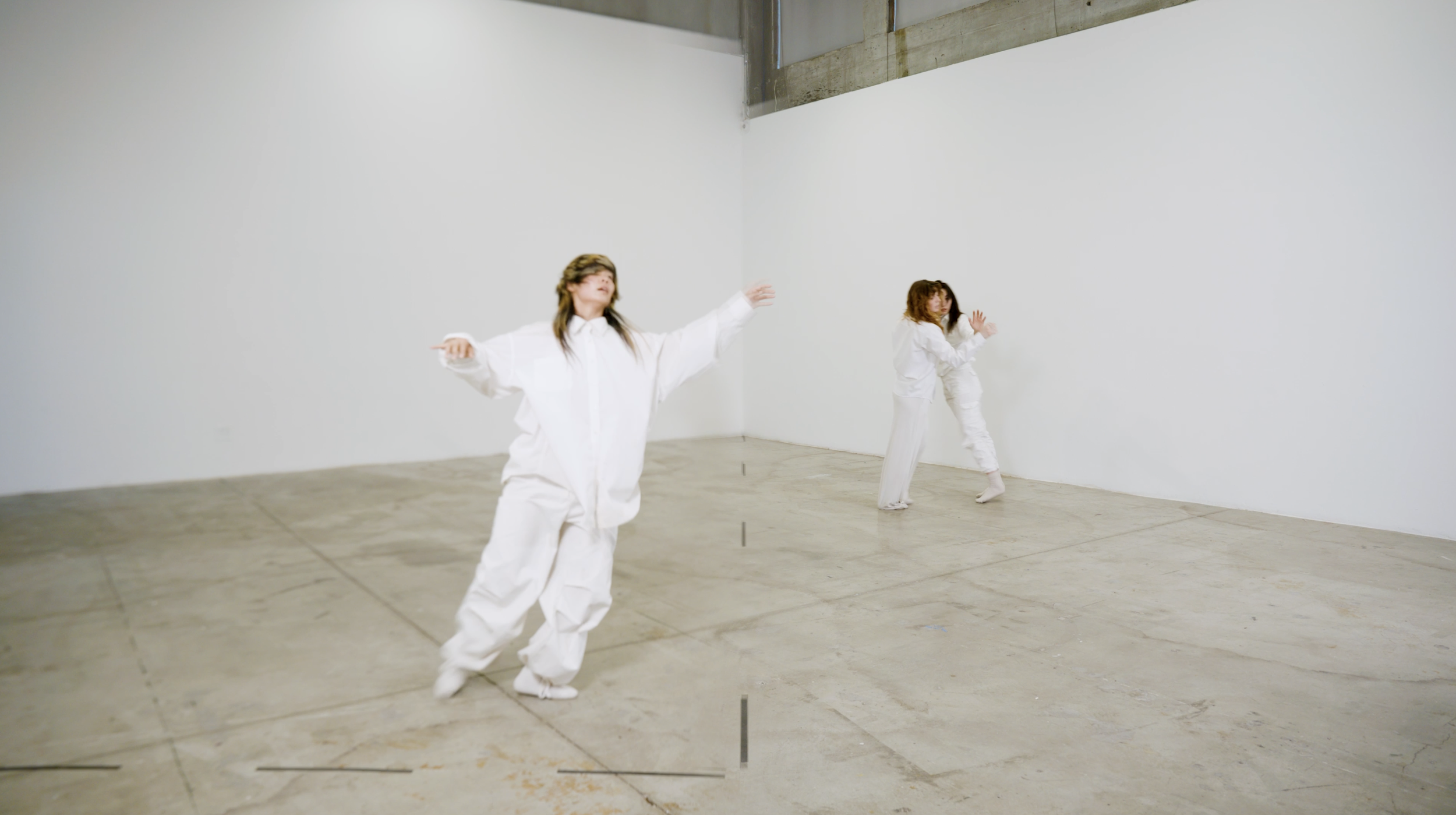 Split Diopter Dancers 2