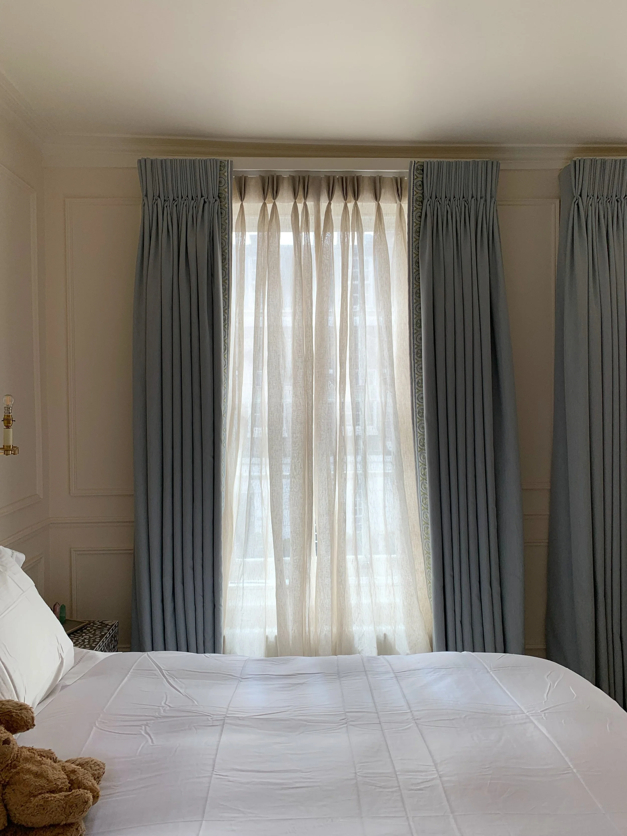 From the archive 💙 Still one of our very favourite projects, with @rebecca.hughes.interiors for @amelialianahome 

We provided window treatments throughout Amelia&rsquo;s home, and I still love the effect in the main bedroom. Pale blue curtains with