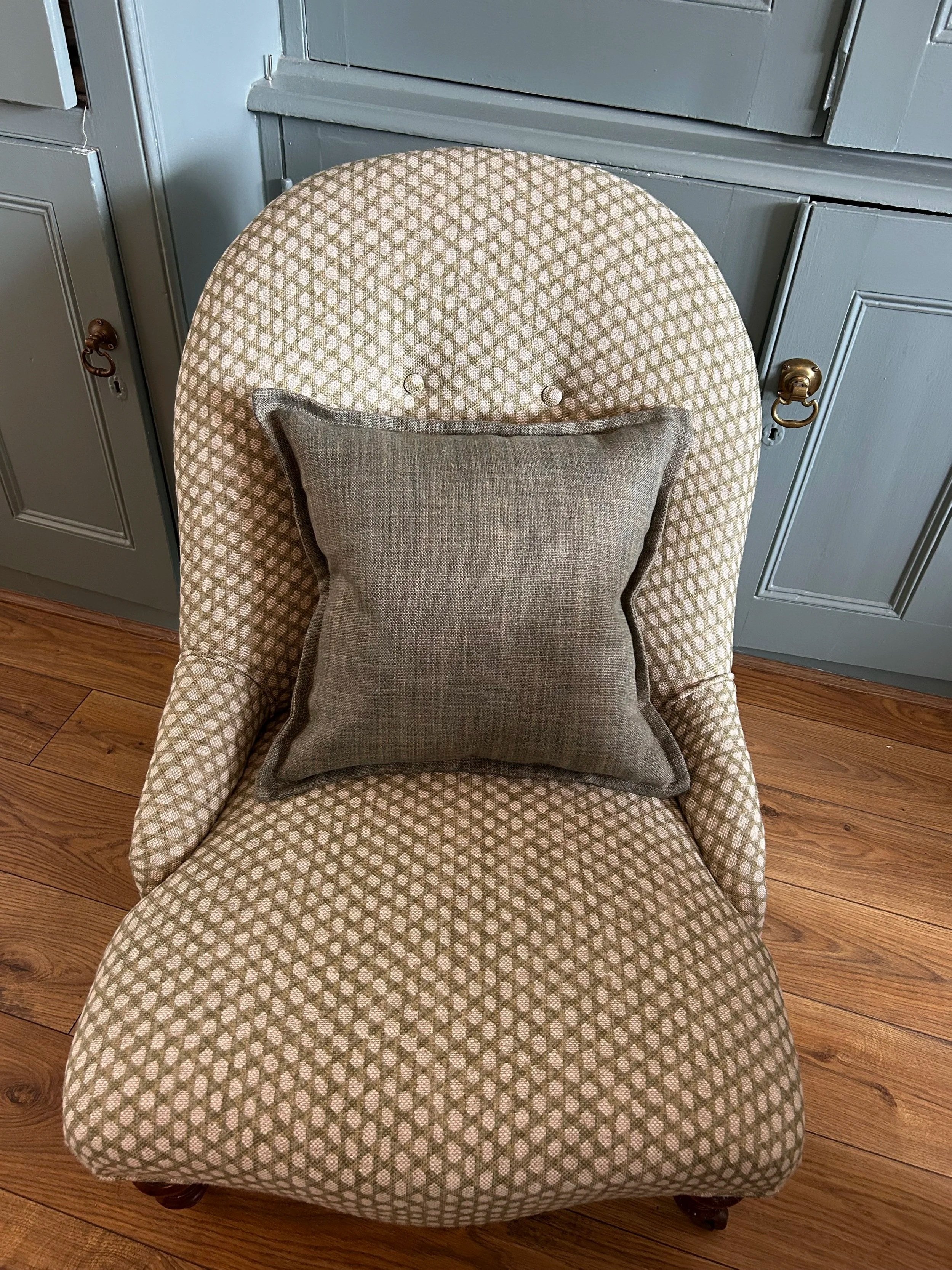 Fermoie+Chair+10.jpg