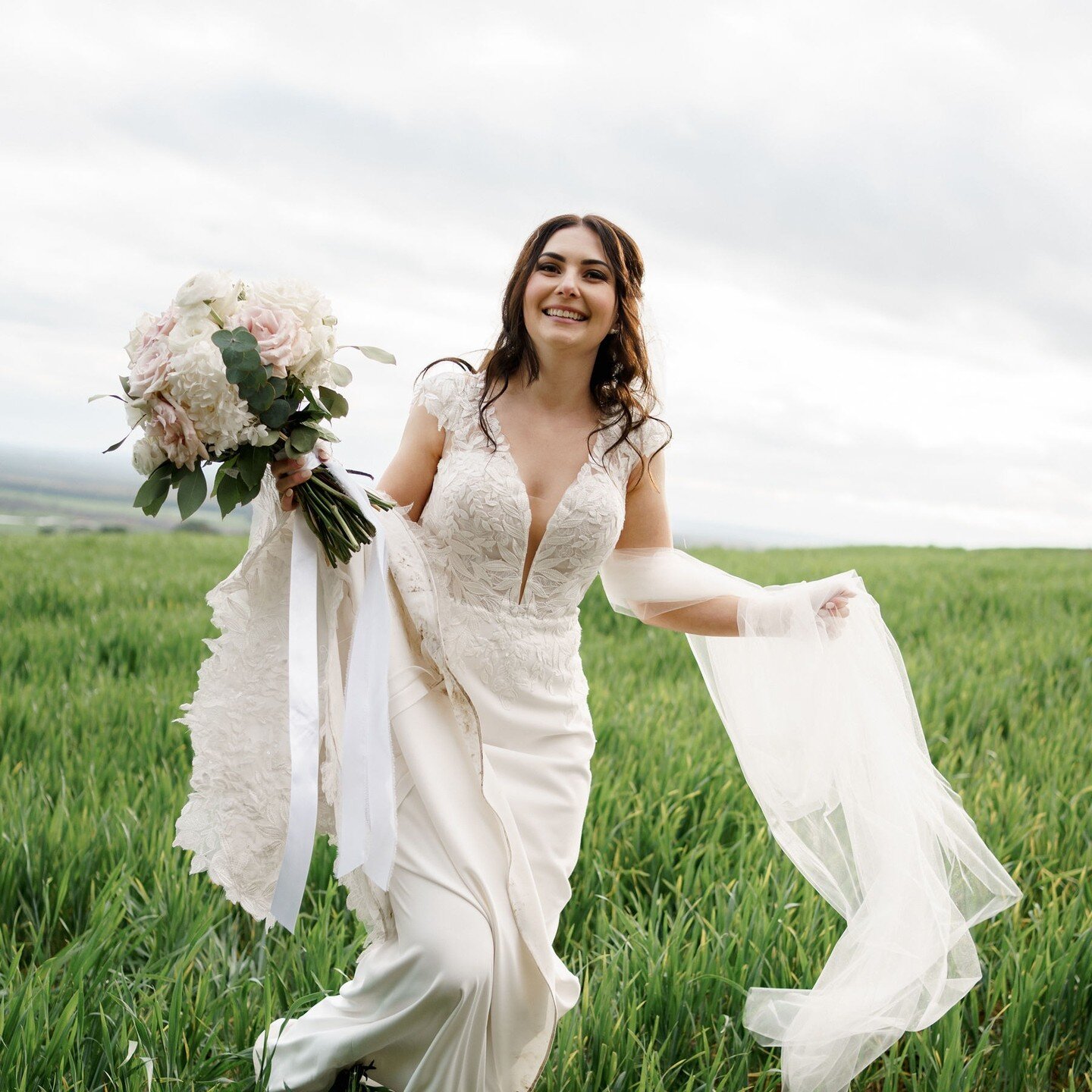 Steph ❤️

#bride #weddings #marrydownsouth #albanyflorist #albanyweddings #albanysweddingflorist #marry #bridebouquet #photographer