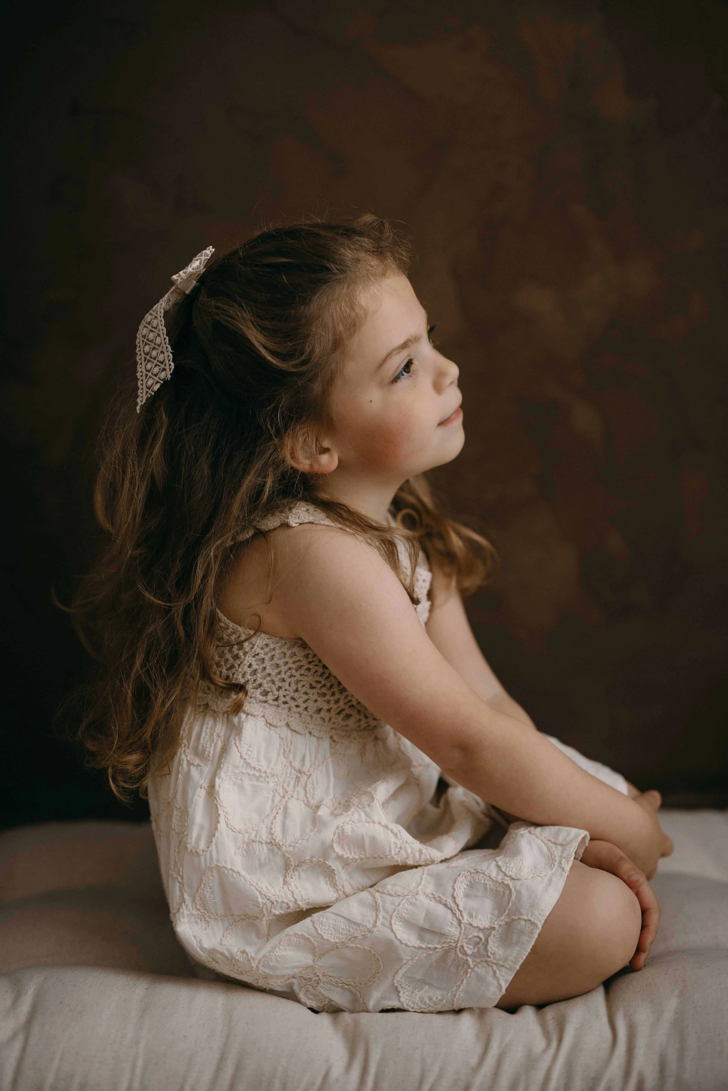 brown-backdrop-surrey-photographer-2.jpg