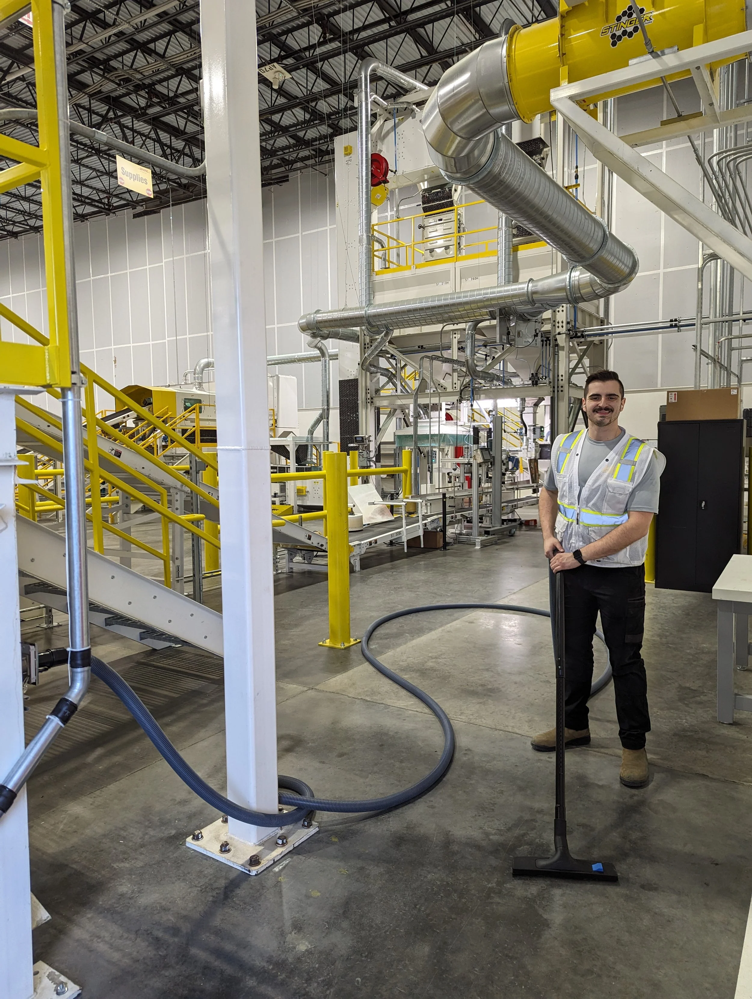 Commercial central vacuum installation