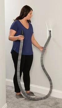 Pulling a retractable hose