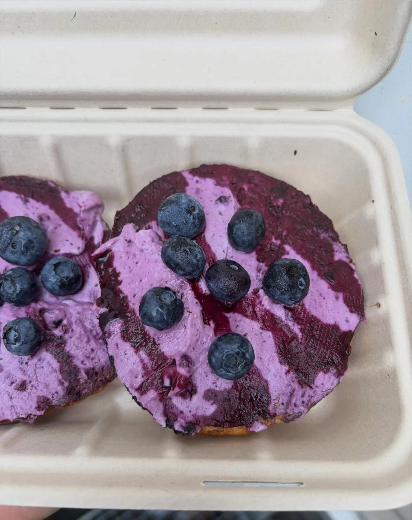should blueberry bagel on the menu ?