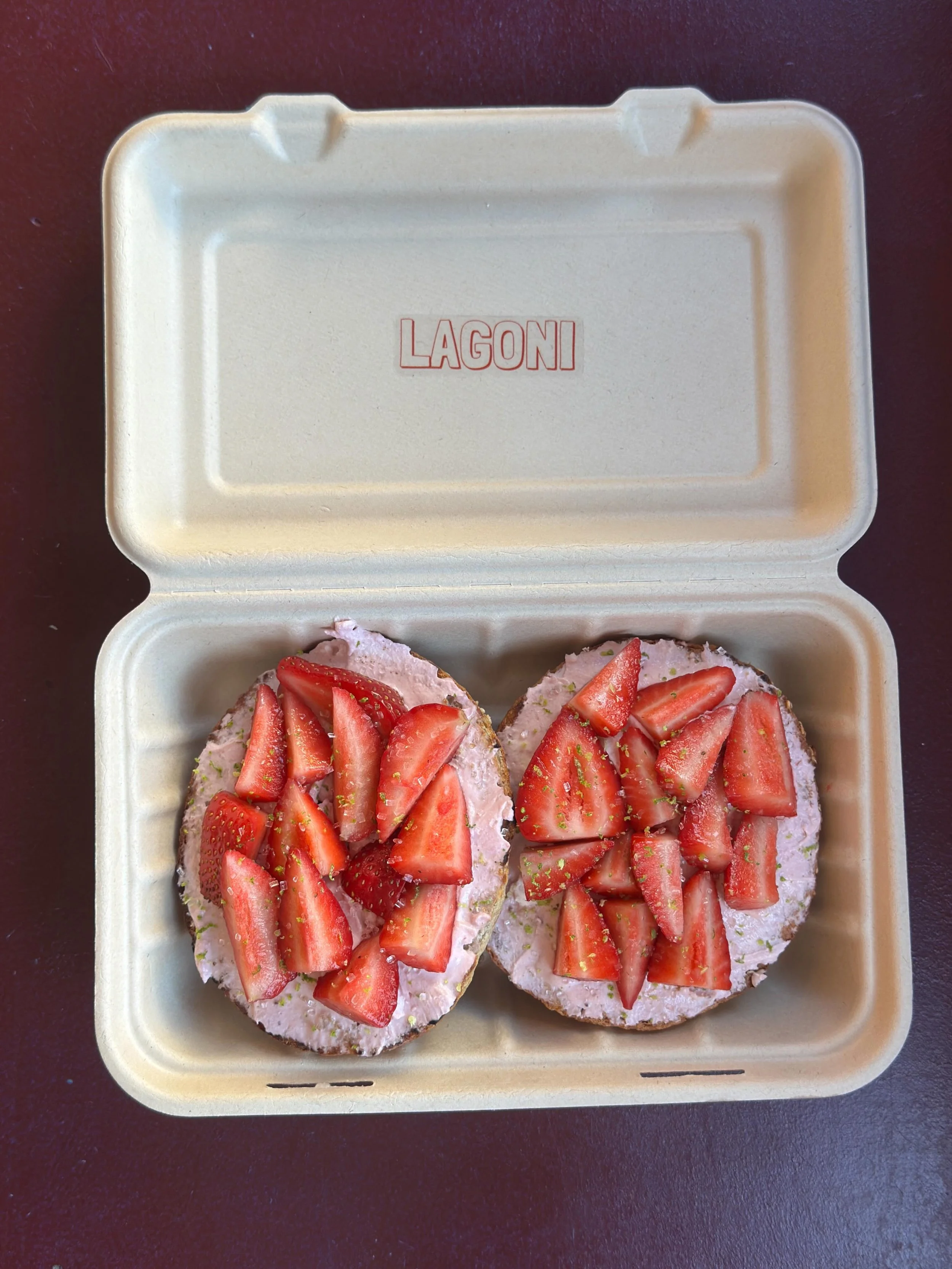 We delivered strawberry bagels to @exercere_ 🍓