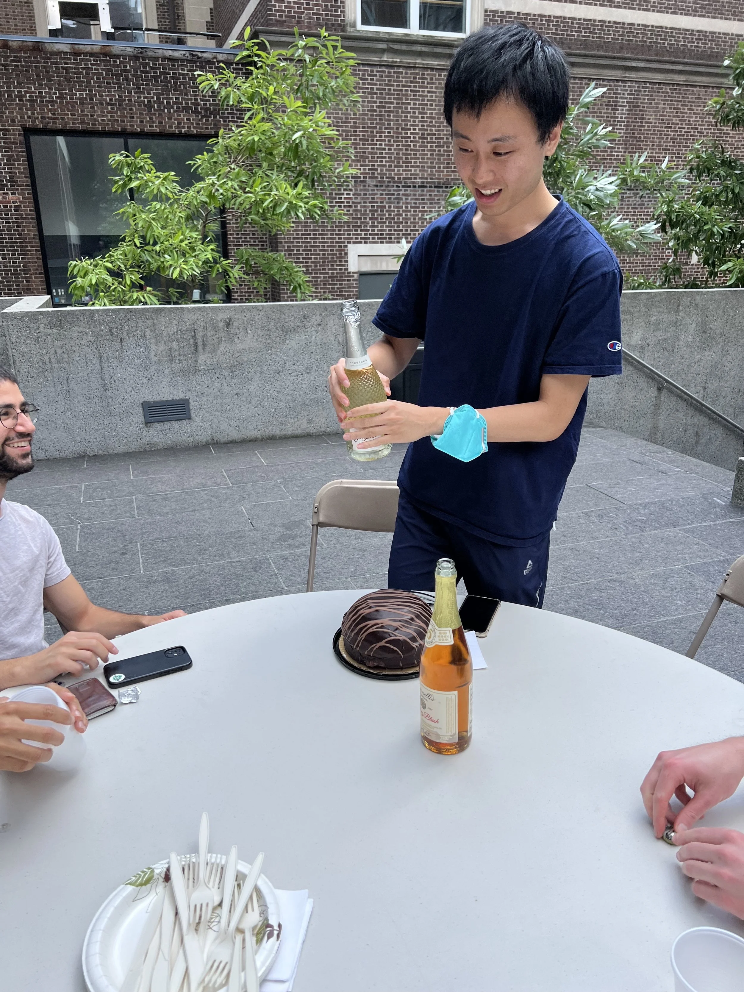 Mission — THE BUGAJ LAB