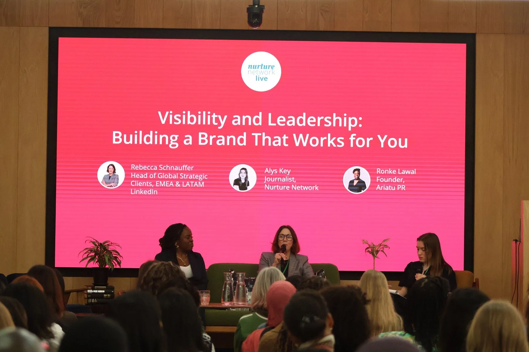 Personal brand speaker - Pr trainer - Personal branding Coach USA - Black women in leadership