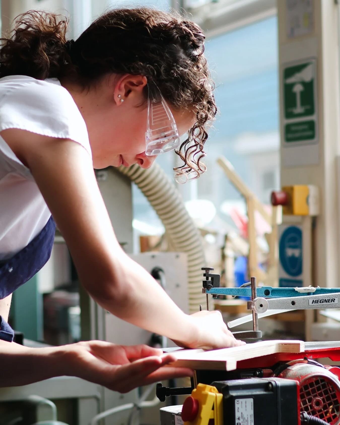 🛠️✨ Learning in action ✨

This photo was taken during one of our Design and Technology lessons, capturing a moment of focus, skill and hands on learning in action. Our students regularly work with specialist equipment, developing confidence, precisi