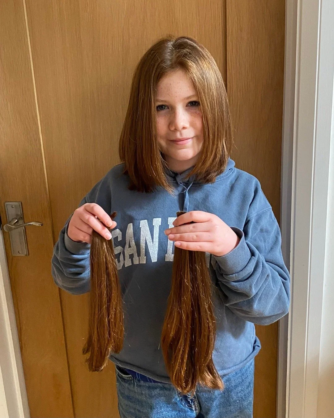 💖✨ An Incredible Act of Kindness ✨💖

We are so proud to celebrate Annie, who recently did something truly inspiring for others.

Annie donated 14 inches of her hair to The Little Princess Trust, a charity that creates real hair wigs for children wh