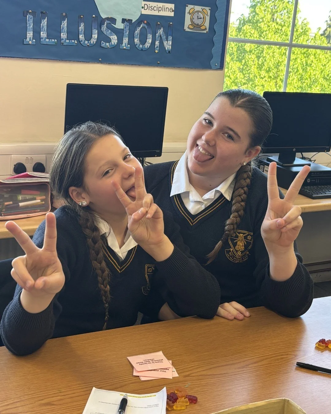 Geography with a sweet twist!

Our Year 8 Geography students recently took part in a brilliantly interactive population lesson using jelly babies to represent changing populations across different countries.

Each group became their own country, resp