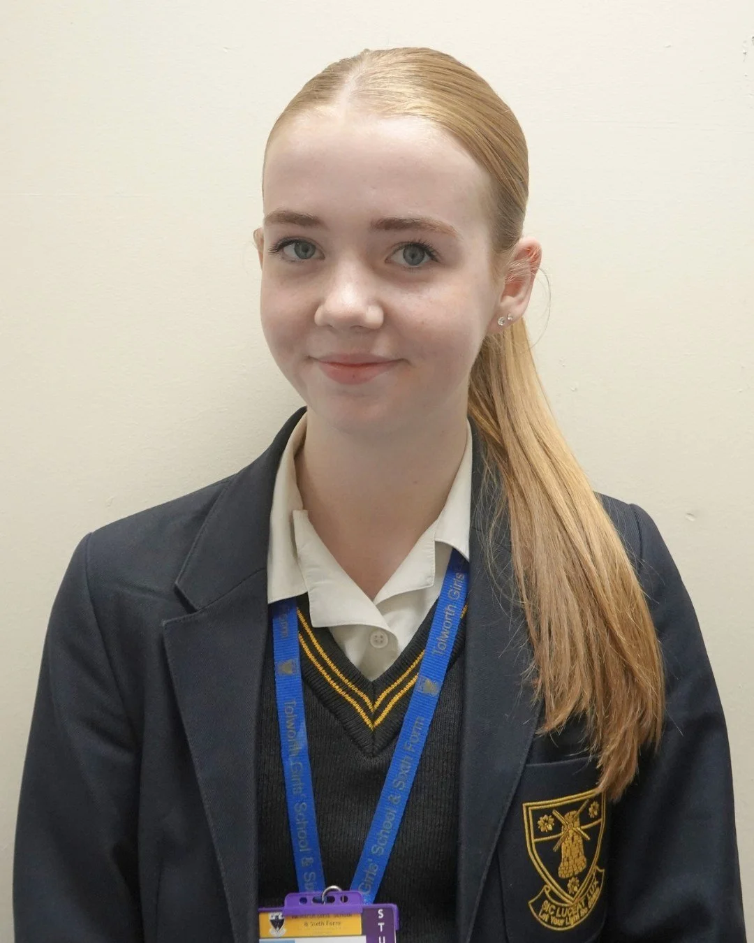 🎉 Huge congratulations to Heidi S! 🎉

While still in Year 8, Heidi took on the challenge of sitting her GCSE Computer Science exam and achieved an incredible Grade 6! 👏💻

Now in Year 9, Heidi's achievement is a fantastic example of dedication, am