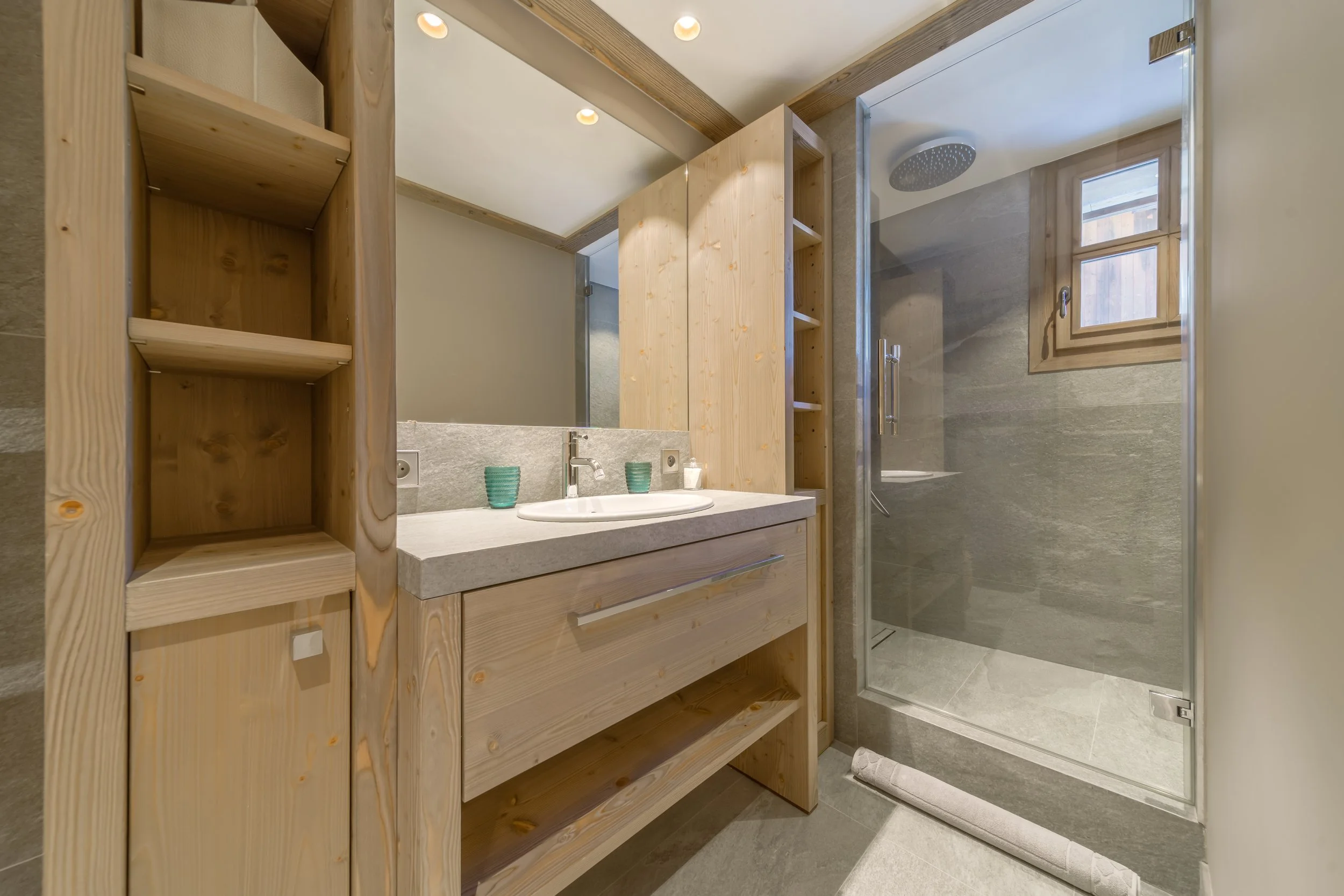 Chalet Alpine Courchevel-9.jpg