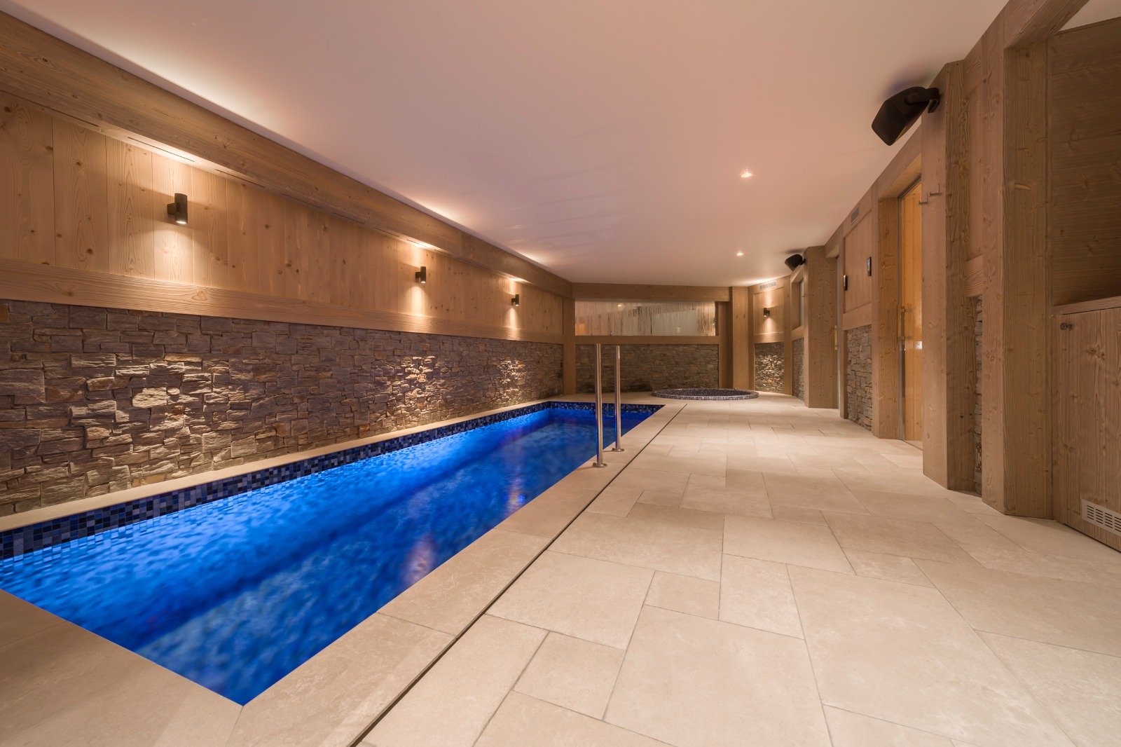 PHOTO-2023-01-06-15-03-15 3.jpg