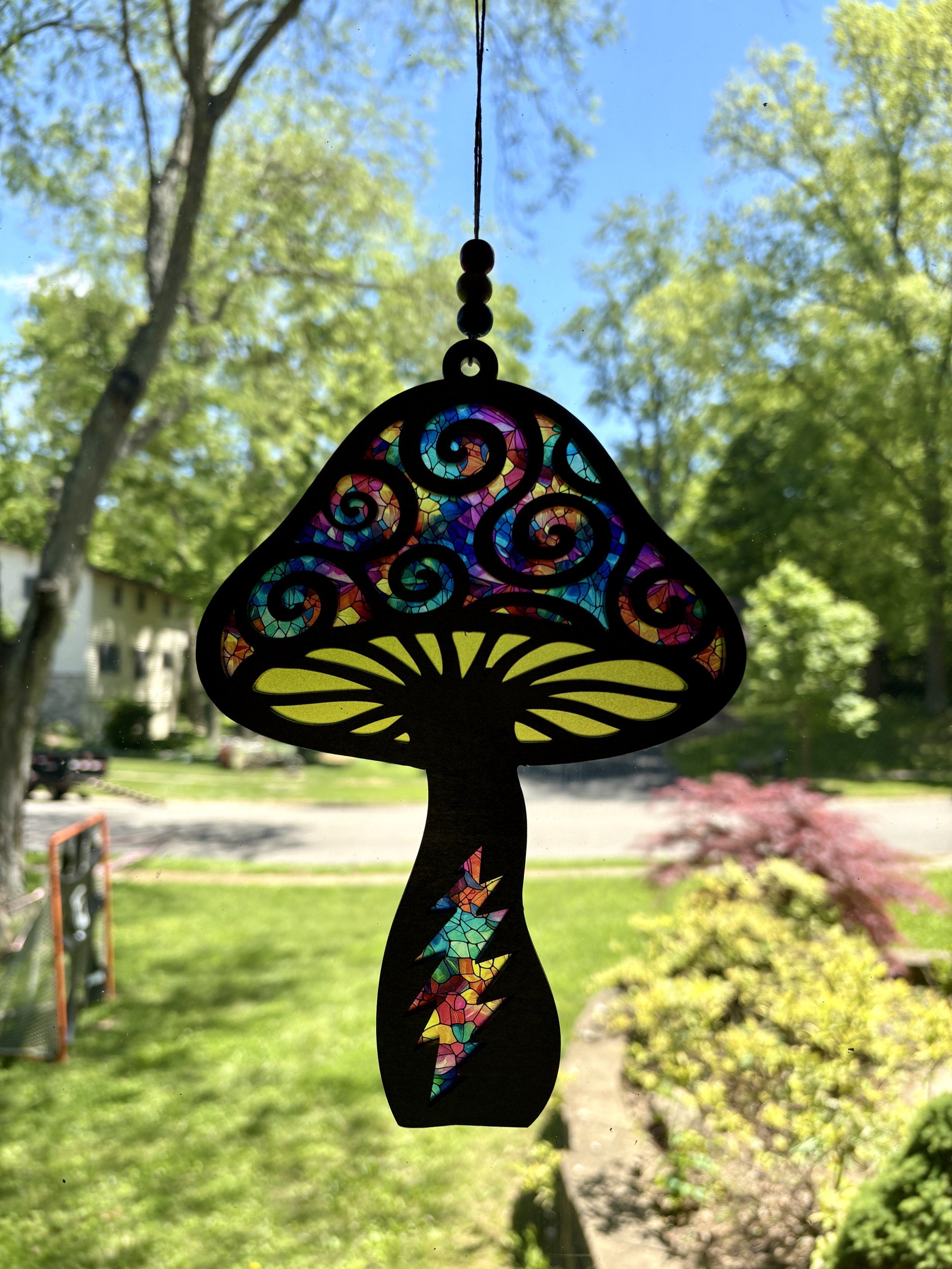 Grateful Mushroom - Psychedelic Rainbow (8.5")