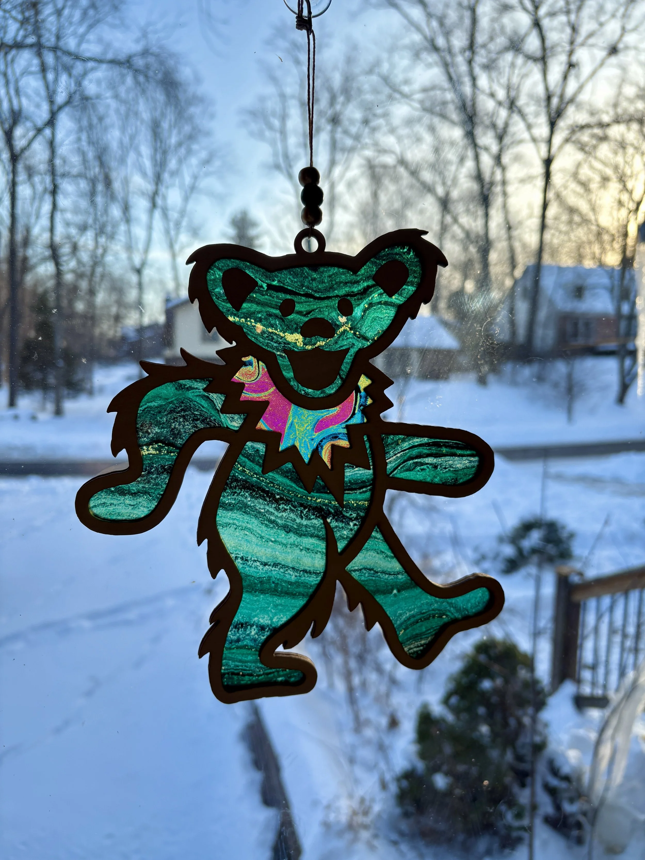 Dancing Bear - Emerald Plasma (8")