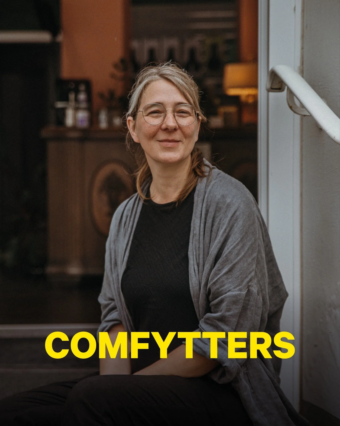 &bdquo;It&rsquo;s a match!&ldquo; 🚲✨
Bei COMFYTTERS geht es nicht um Wattzahlen oder Bestzeiten &ndash; sondern darum, sich auf dem Rad endlich wirklich wohlzuf&uuml;hlen. Mirka Beszus hat in Kiel einen Ort geschaffen, an dem besonders Frauen mit ih