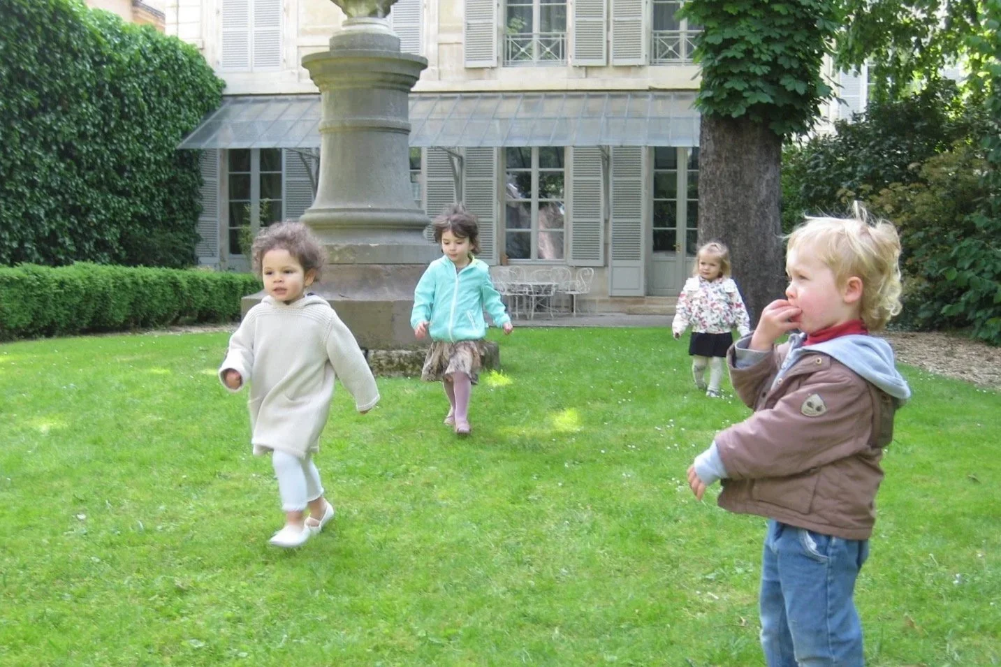 sortie en plein air au parc Montessori Paris