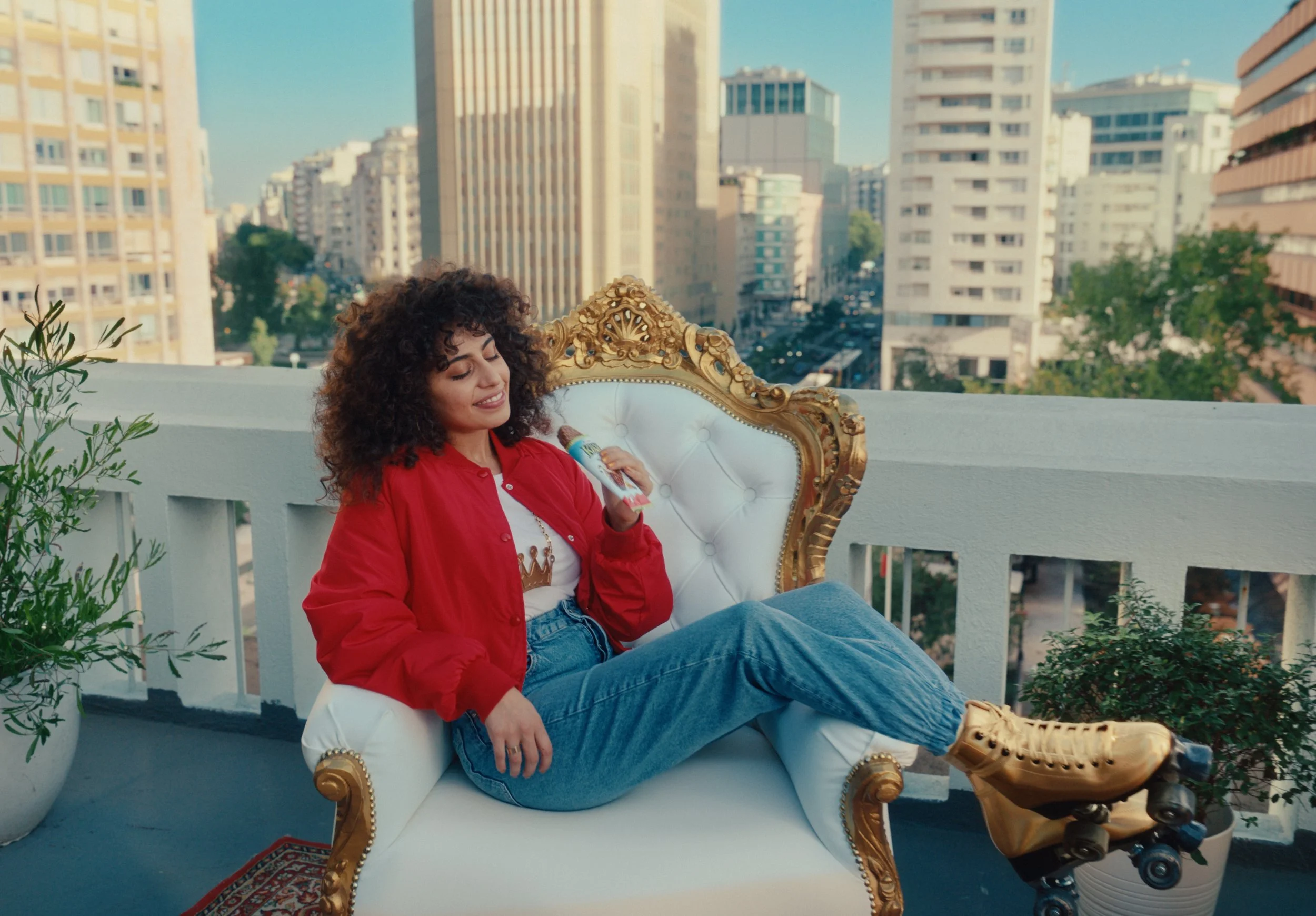 Kinder Maxi King DC prores_14.jpg