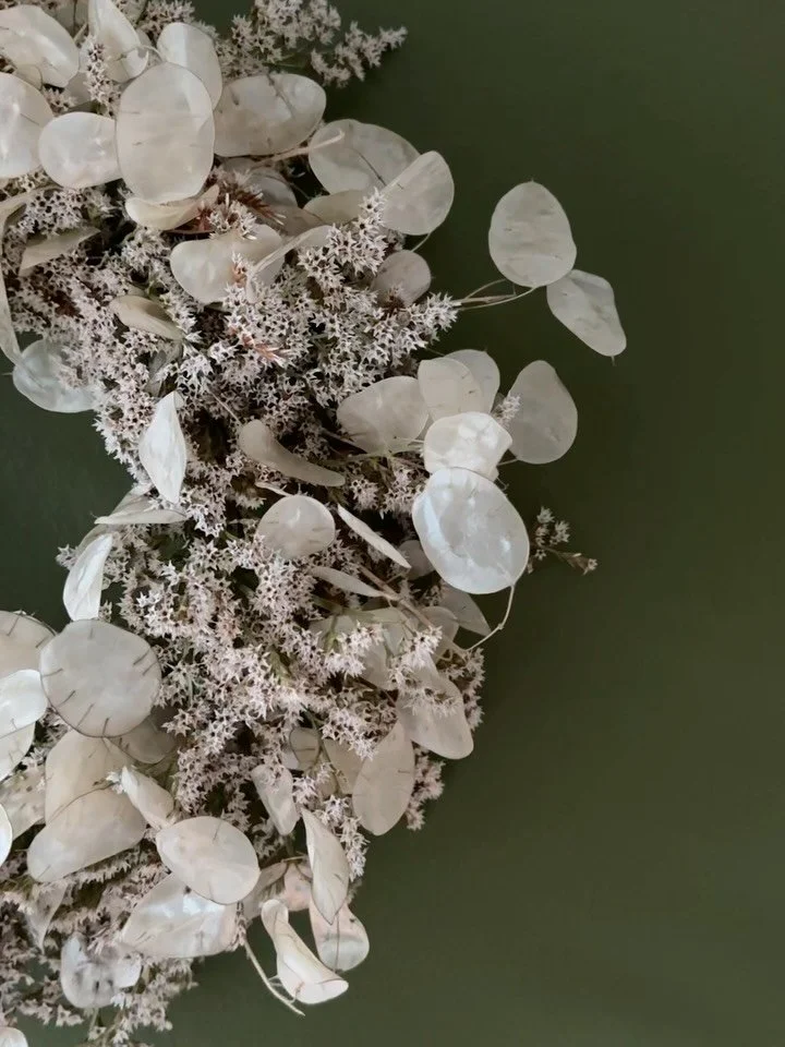 You guys have been keeping us sooo busy these last few weeks! 🥰🙏🏻💫 so here&rsquo;s another dried flower top up at @nestcumbria this week. Including the last of the fresh Christmas Wreaths for 2025 💚 so if you want &lsquo;em, go get &lsquo;em! Bo
