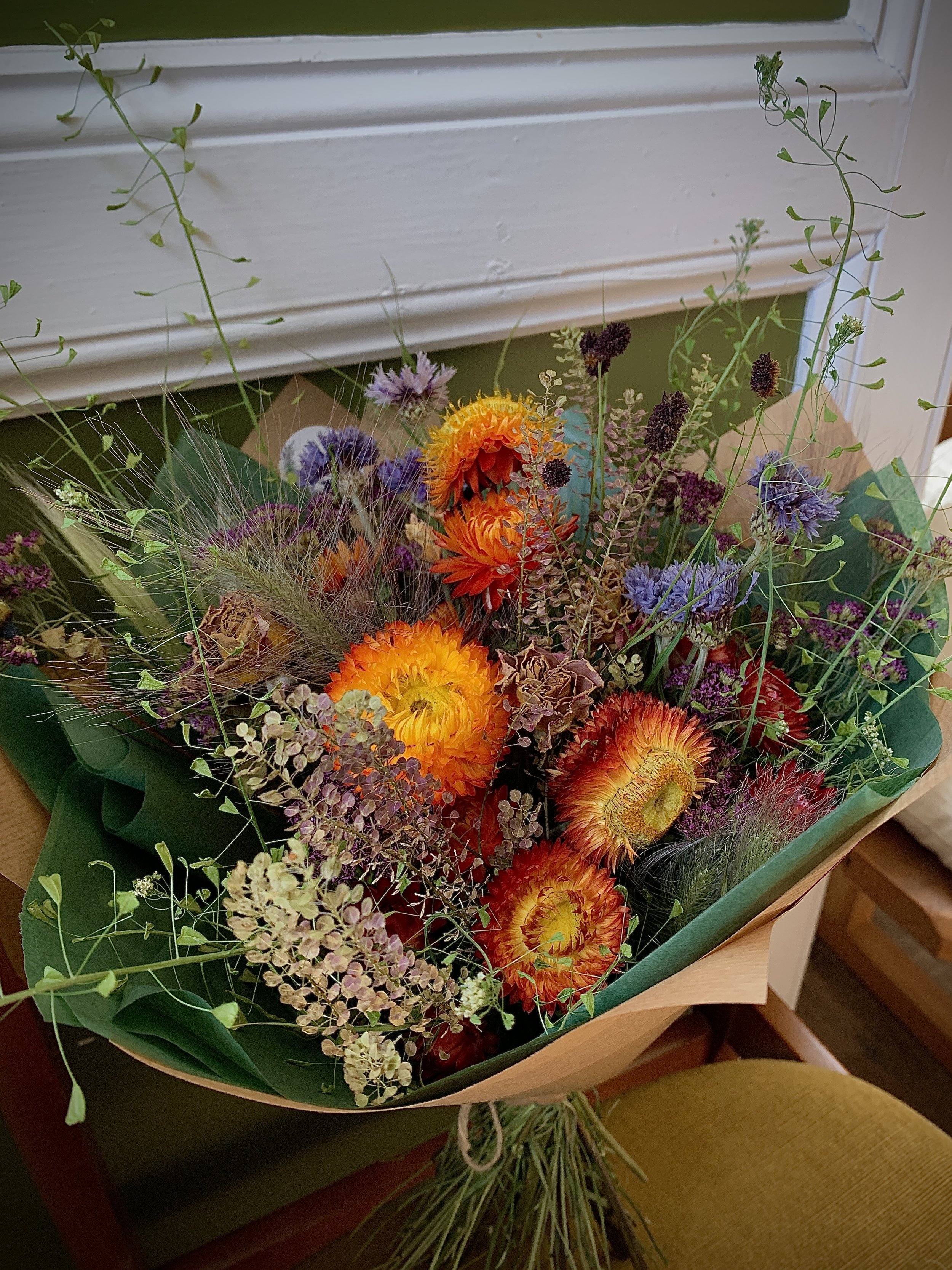 Medium Dried Flower Bouquet